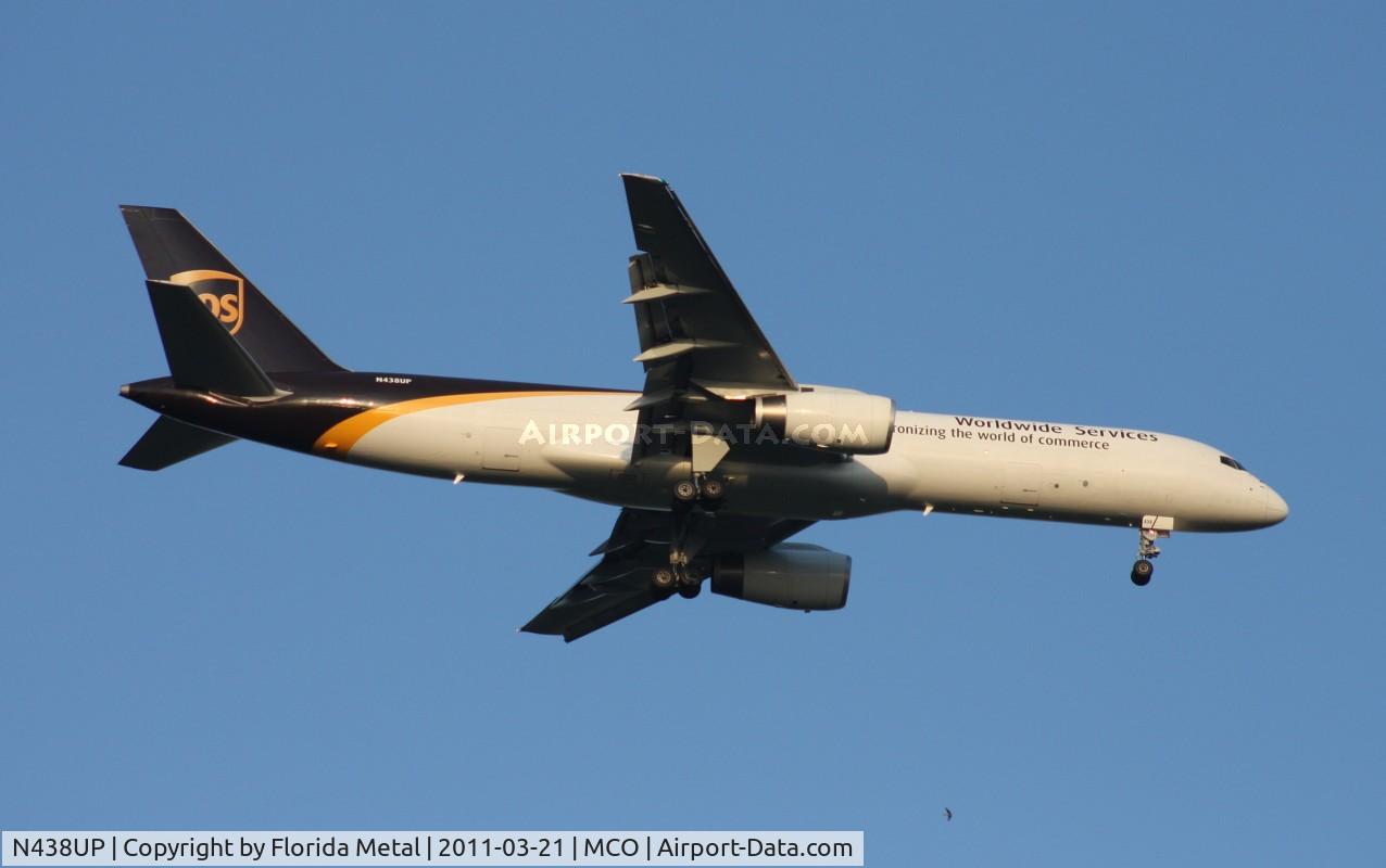 N438UP, 1994 Boeing 757-24APF C/N 25469, UPS 757