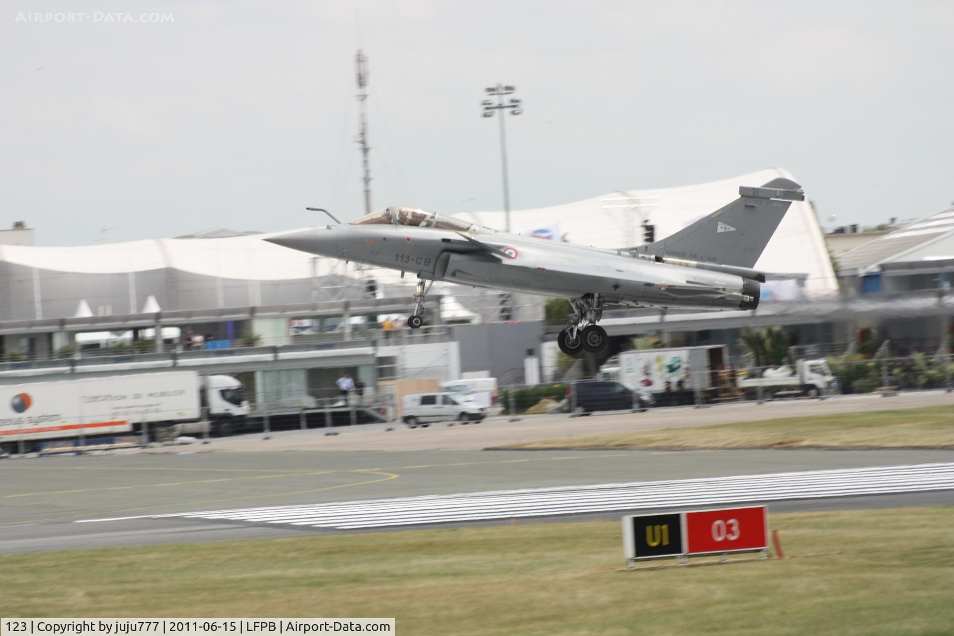 123, 2010 Dassault Rafale C C/N 123, on training for SIAE 2011