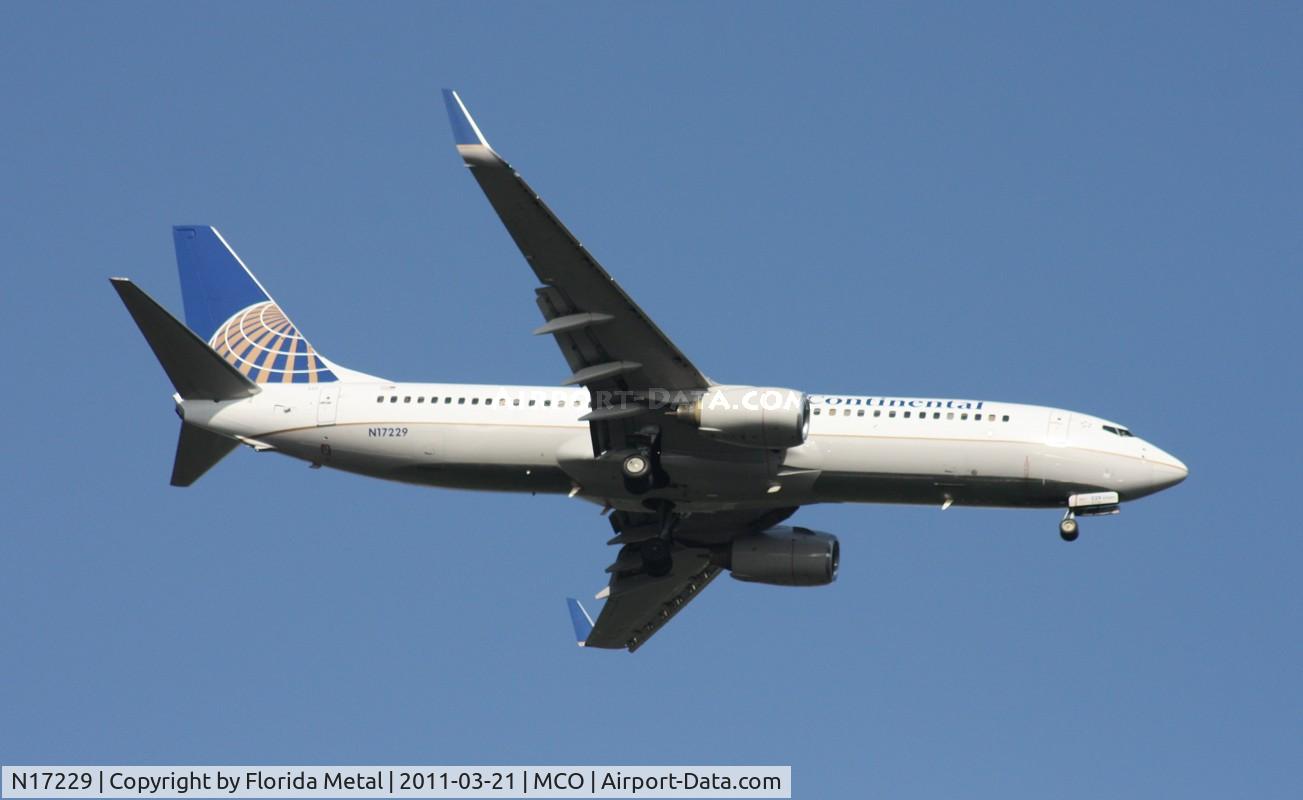 N17229, 1999 Boeing 737-824 C/N 28793, Continental 737-800