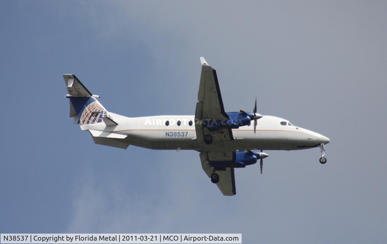 N38537, 1995 Beech 1900D C/N UE-158, Continental Connection B1900D