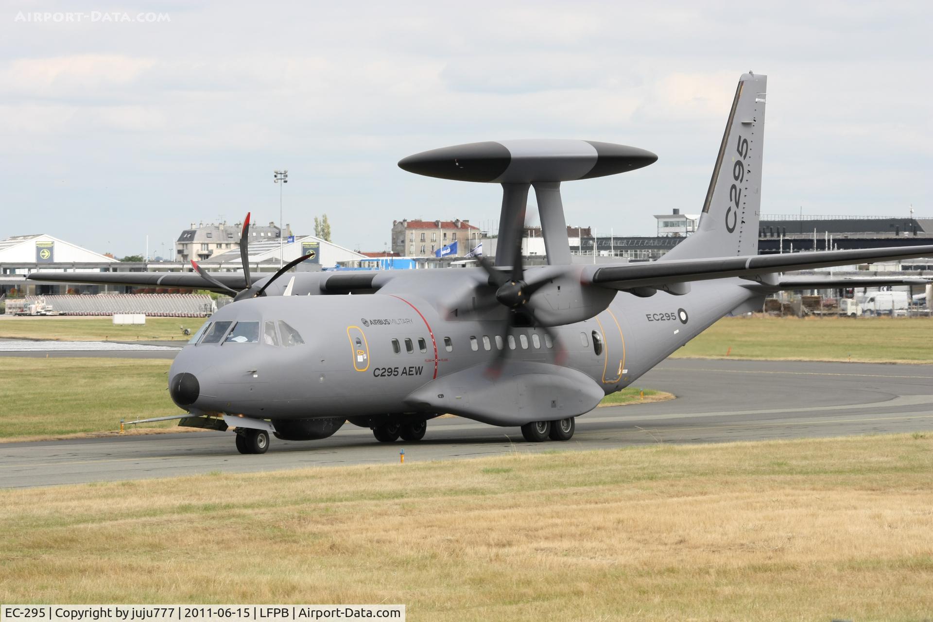EC-295, 1997 CASA C-295M C/N P-001, on training for SIAE 2011
