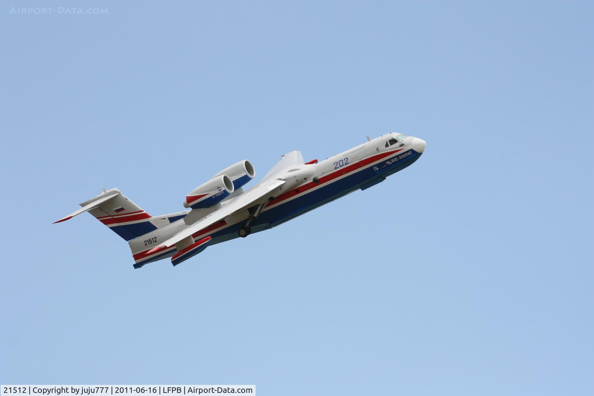 21512, 2002 Beriev Be-200ChS C/N 7682000003, on training for SIAE 2011