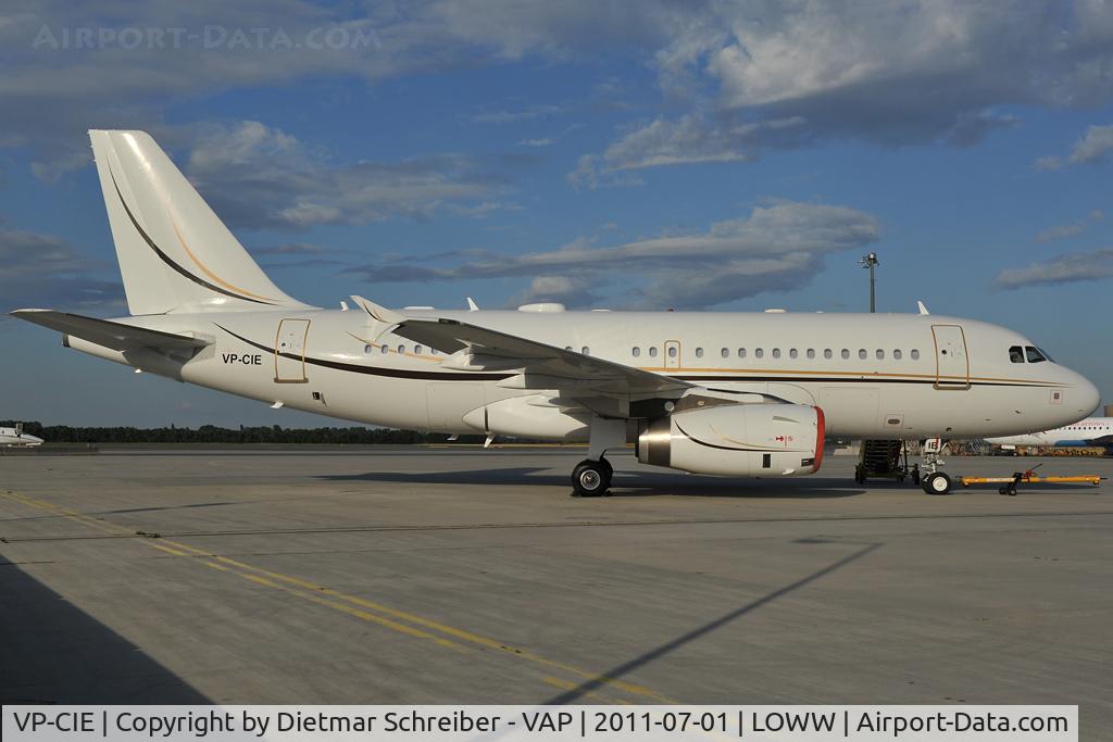 VP-CIE, 2001 Airbus ACJ319 (A319-133/CJ) C/N 1589, Airbus A319