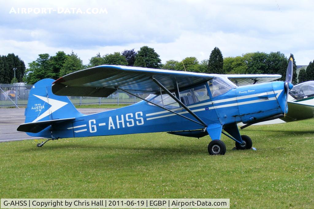 G-AHSS, 1946 Auster J-1N Alpha C/N 2136, visitor to the Cotswold Airshow
