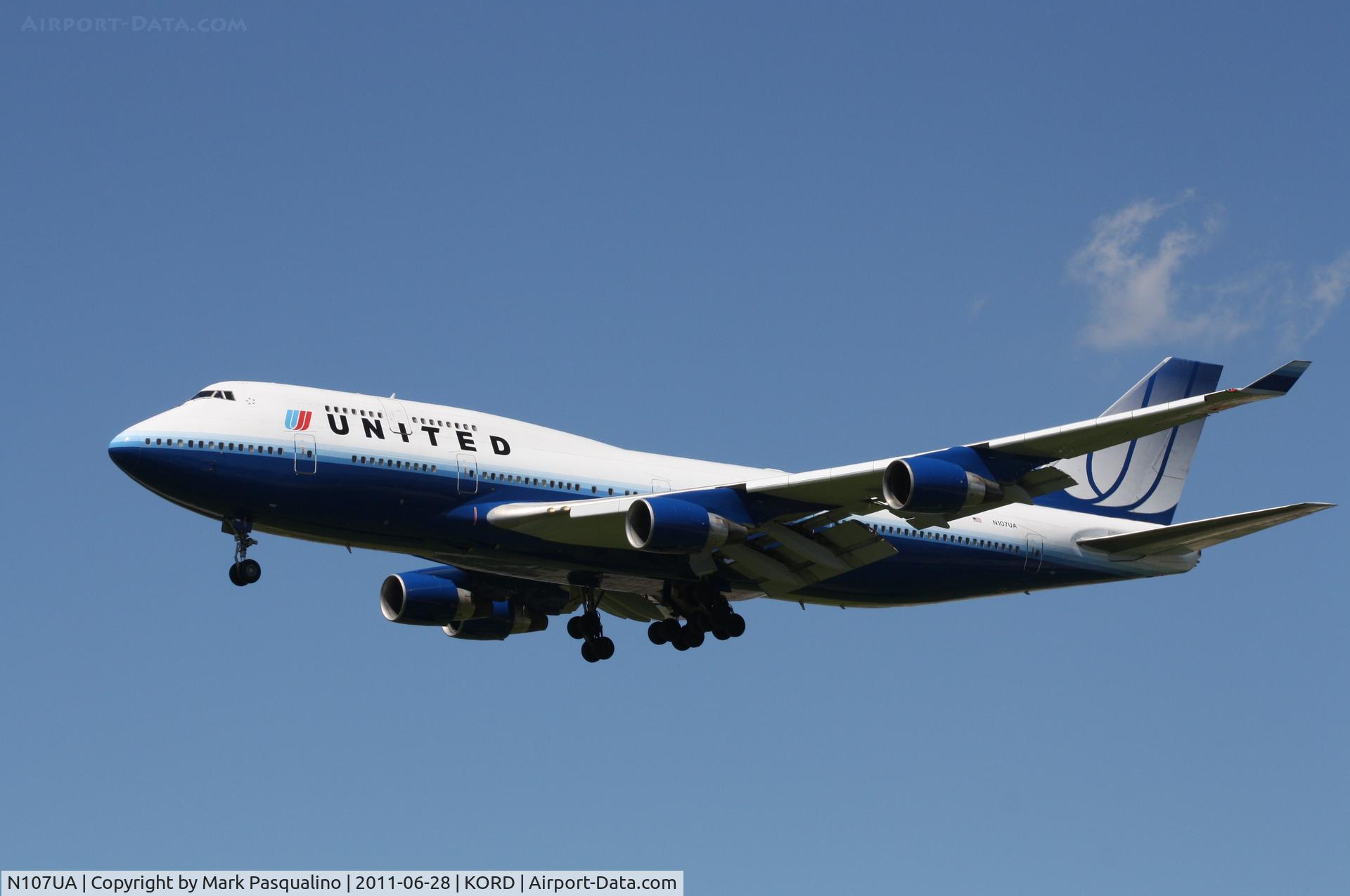 N107UA, 1998 Boeing 747-422 C/N 26900, Boeing 747-400