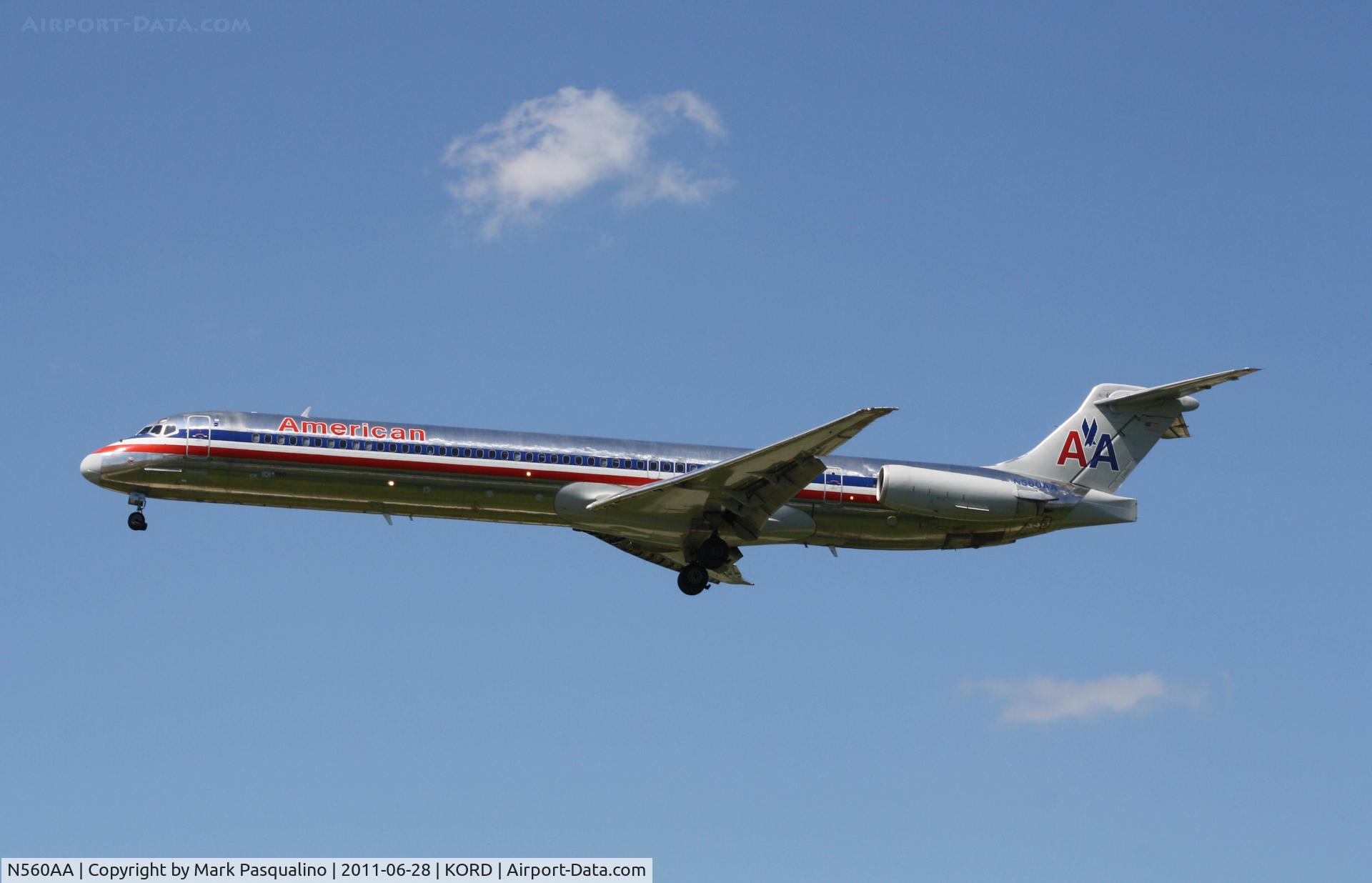 N560AA, 1991 McDonnell Douglas MD-82 (DC-9-82) C/N 53090, MD-82