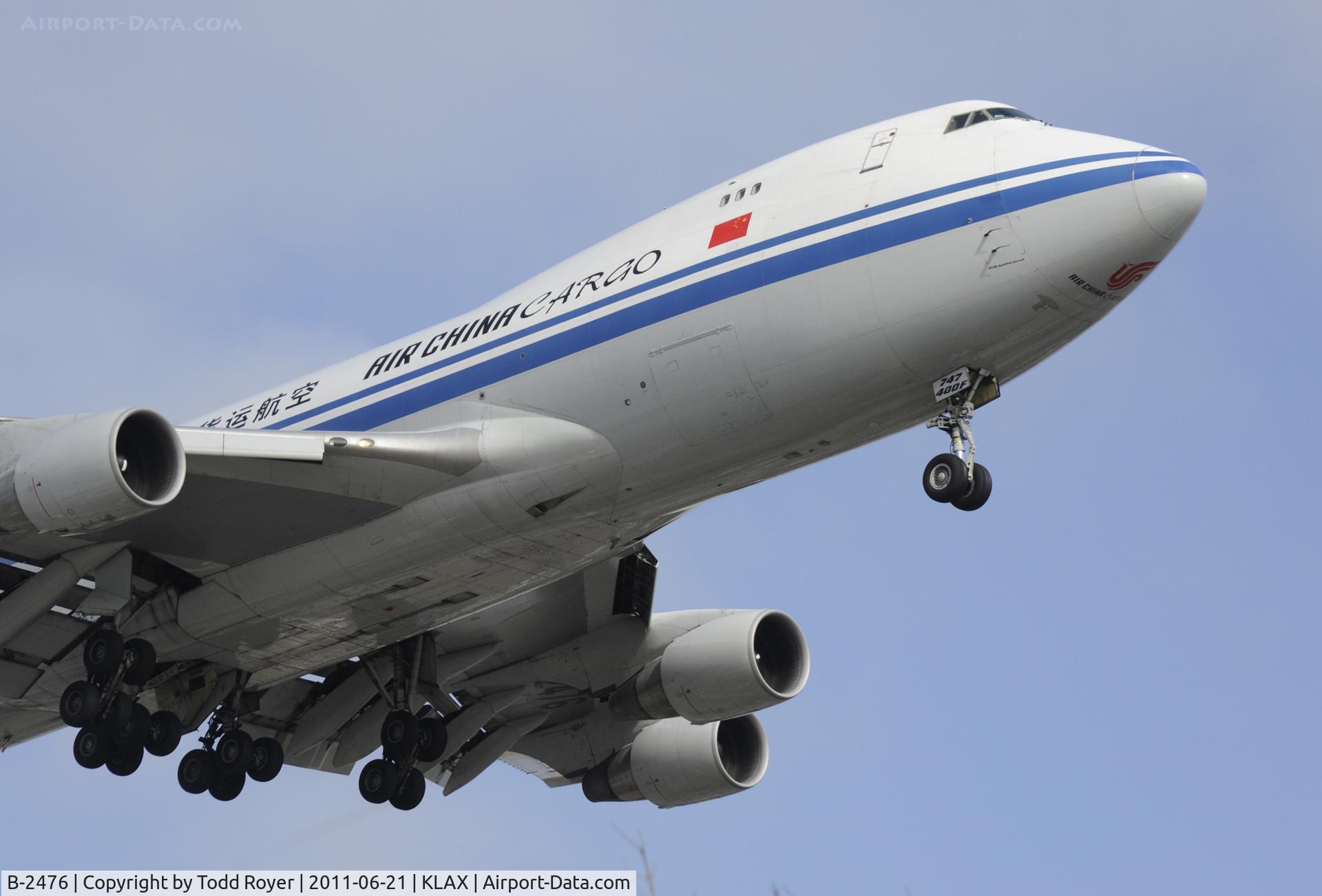 B-2476, 2006 Boeing 747-4FTF/SCD C/N 34240/1373, Landing at LAX
