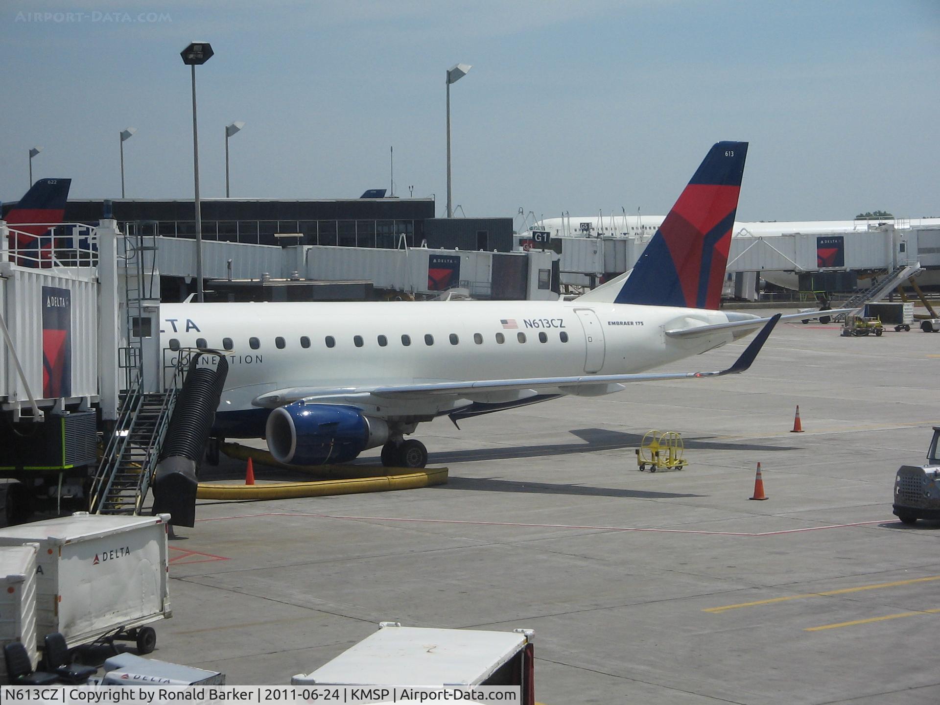 N613CZ, 2008 Embraer 175LR (ERJ-170-200LR) C/N 17000203, MSP to RIC