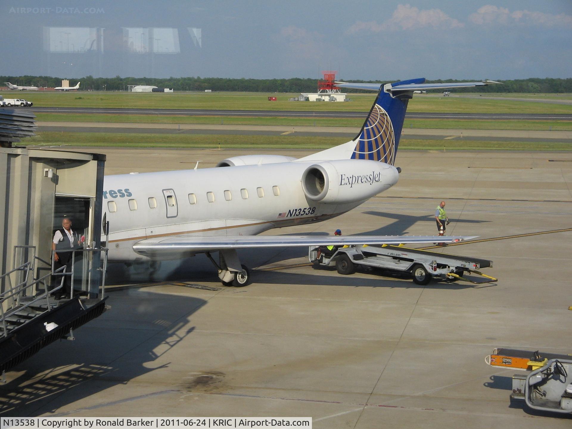 N13538, 2001 Embraer ERJ-145LR (EMB-145LR) C/N 145527, Richmond