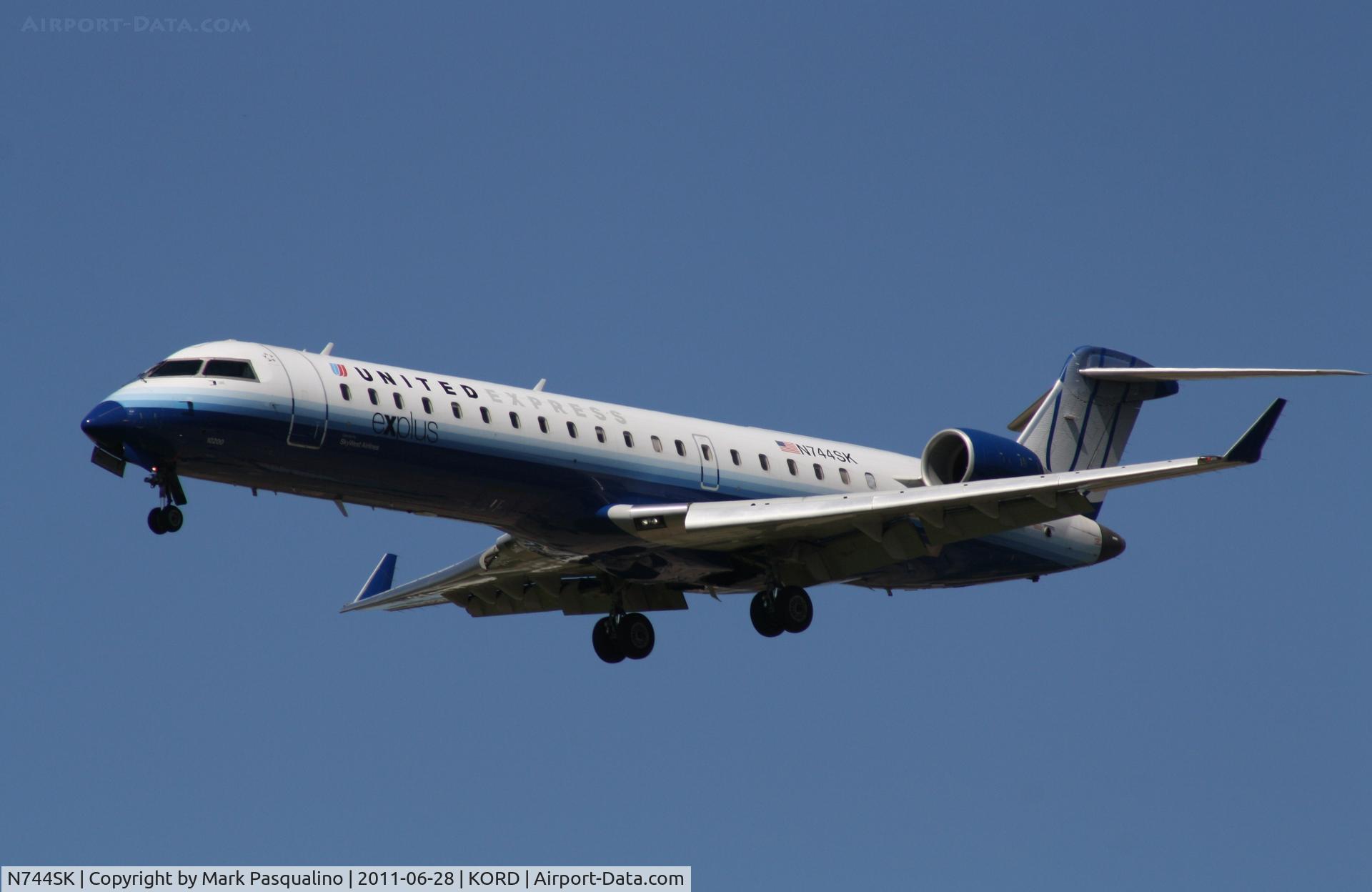 N744SK, 2005 Bombardier CRJ-701 (CL-600-2C10) Regional Jet C/N 10200, CL-600-2C10