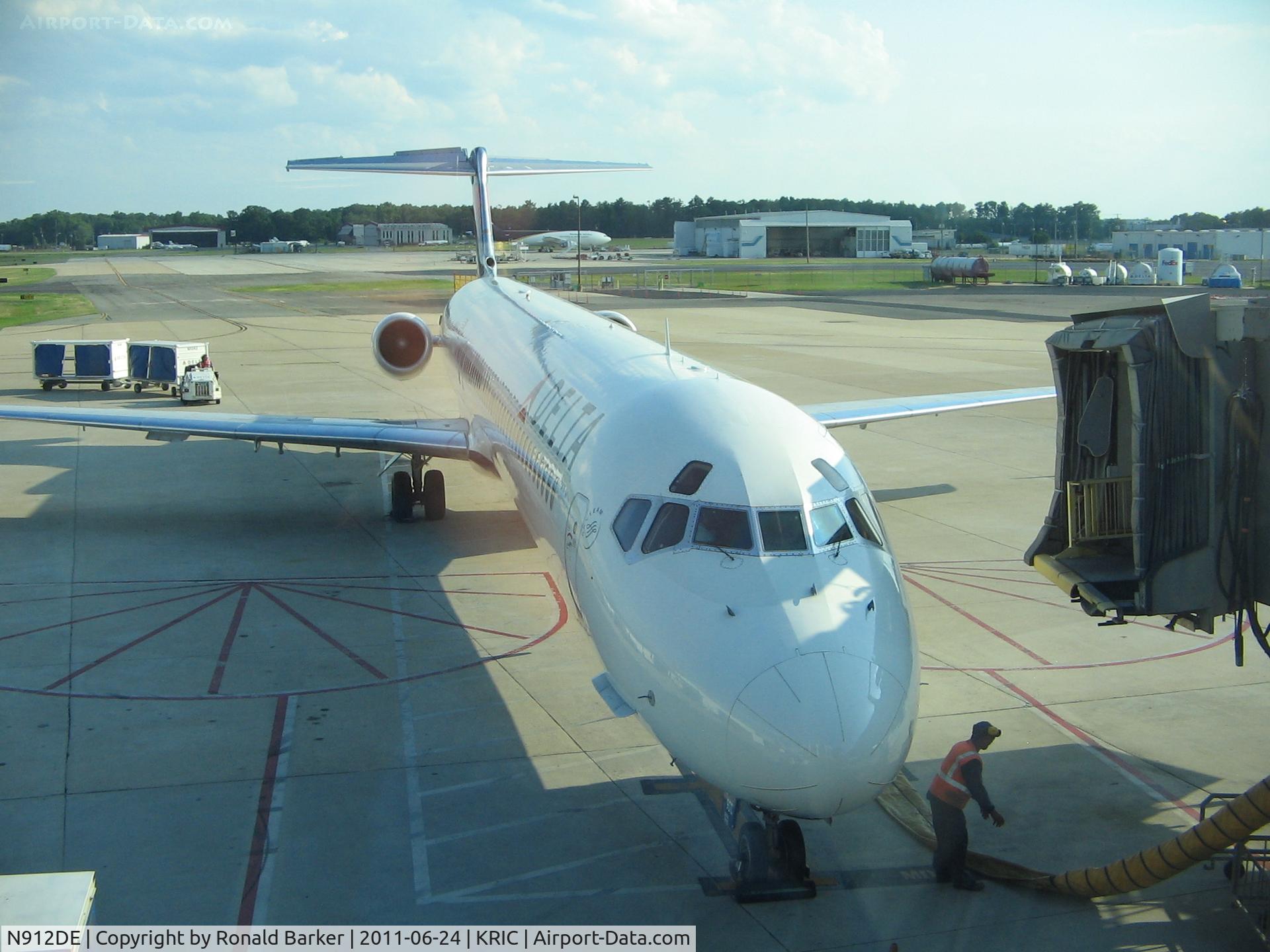 N912DE, 1992 McDonnell Douglas MD-88 C/N 49997, Richmond