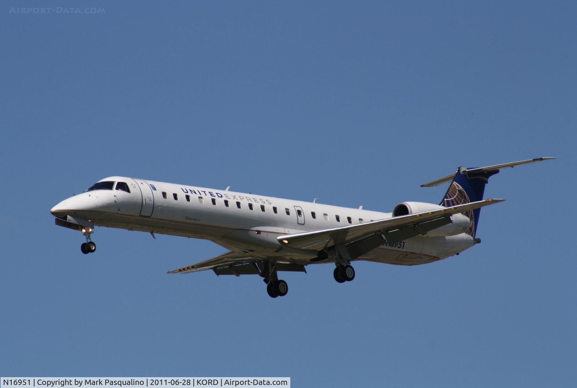 N16951, 1998 Embraer ERJ-145LR (EMB-145LR) C/N 145063, EMB-145LR