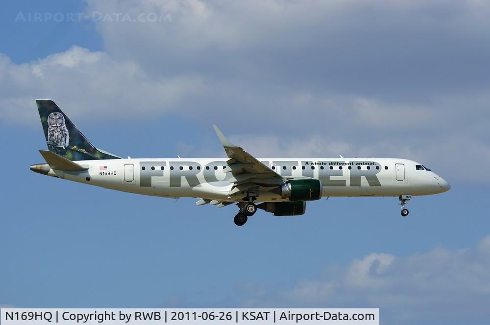 N169HQ, 2008 Embraer 190AR (ERJ-190-100IGW) C/N 19000188, Landing12R