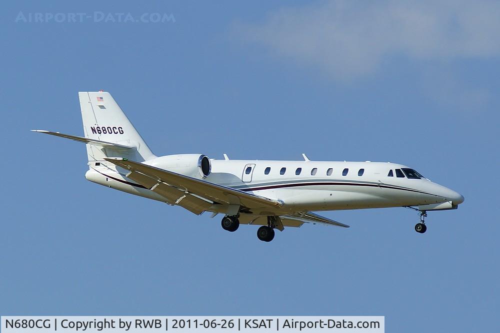 N680CG, 2005 Cessna 680 Citation Sovereign C/N 680-0044, Landing 12R