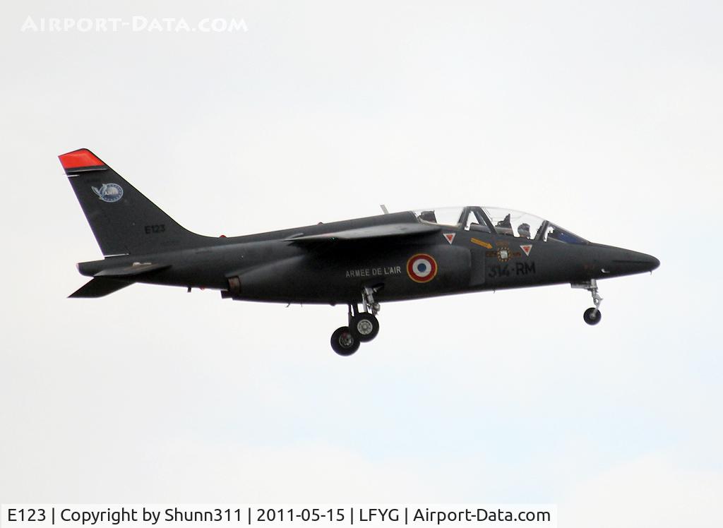 E123, Dassault-Dornier Alpha Jet E C/N E123, During LFYG Airshow 2011