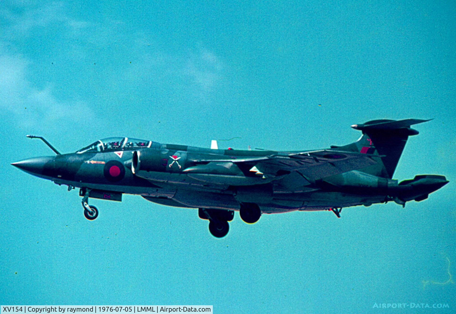 XV154, 1966 Hawker Siddeley Buccaneer S.2A C/N B3-20-65, Buccaneer XV154 237OCU RAF
