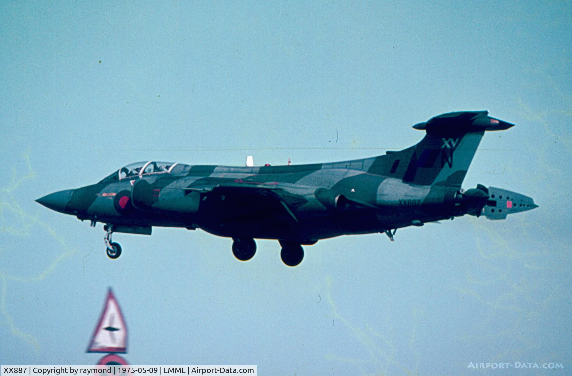 XX887, 1974 Hawker Siddeley Buccaneer S.2B C/N B3-03-73, Buccaneer XX887/N 15Sqd RAF