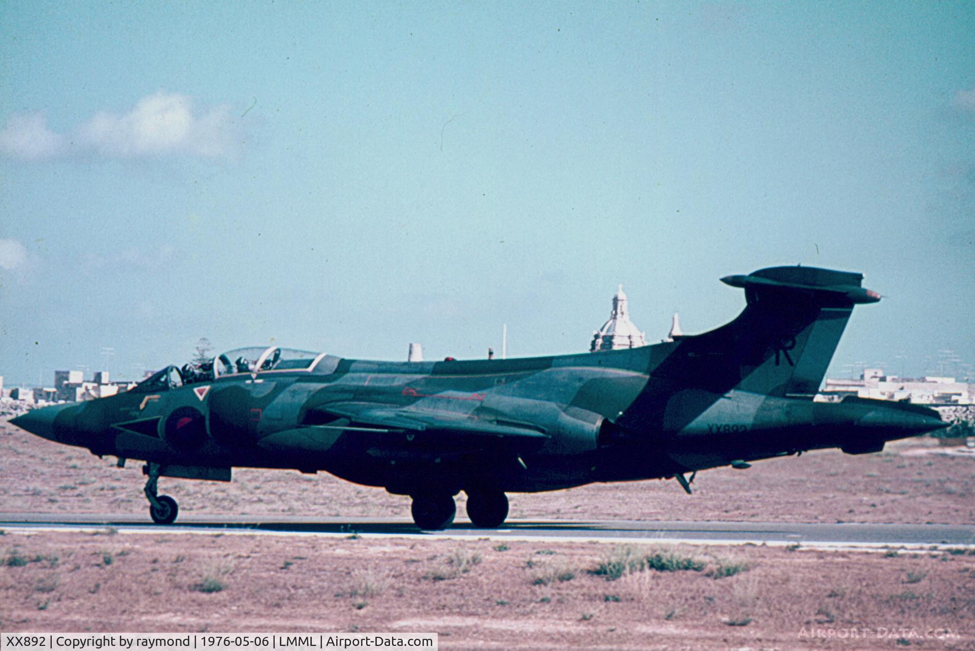 XX892, 1975 Hawker Siddeley Buccaneer S.2B C/N B3-01-74, Buccaneer XX892/R 16Sqd RAF