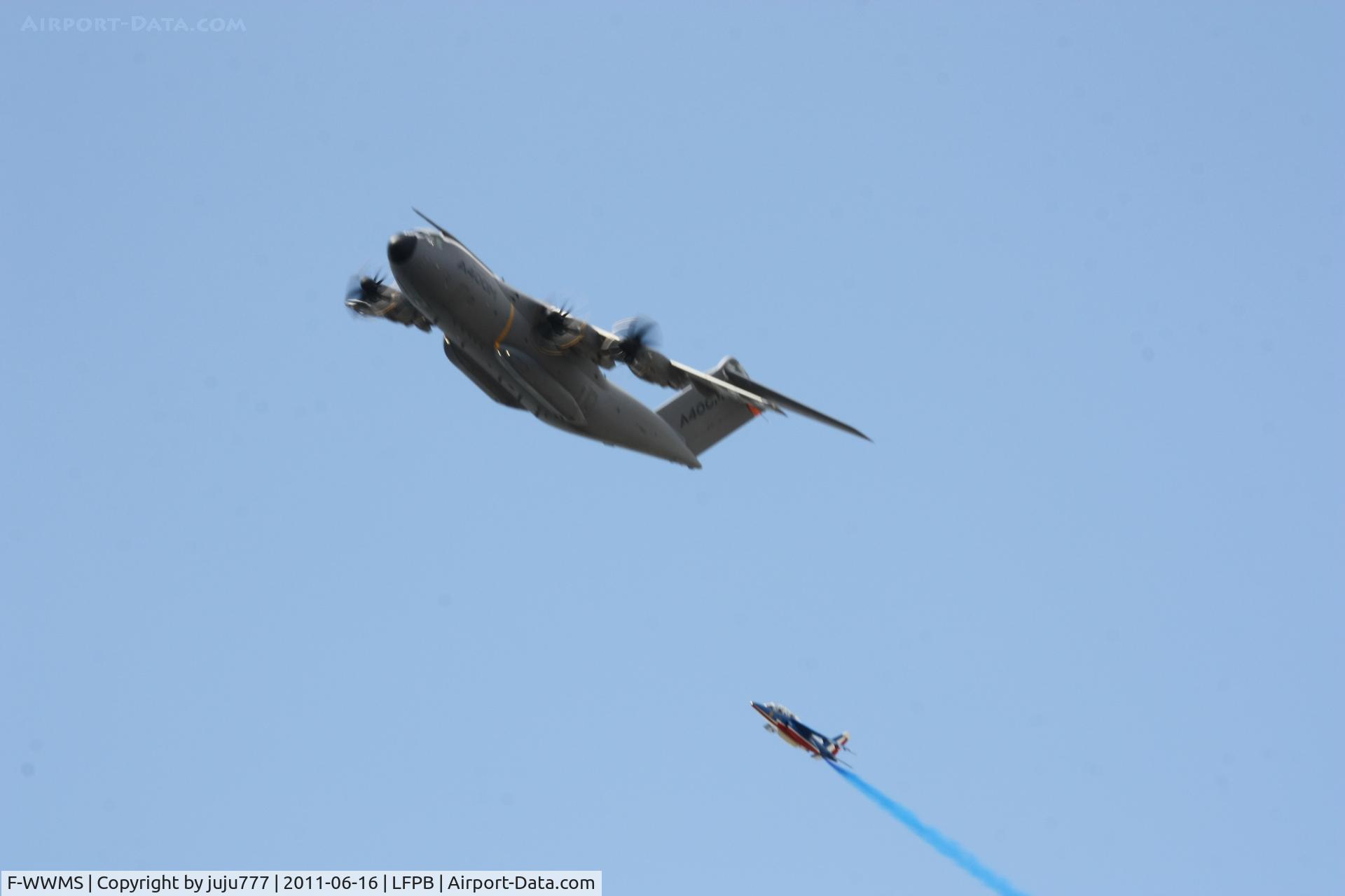 F-WWMS, 2010 Airbus A400M Atlas C/N 003, on training for SIAE 2011
