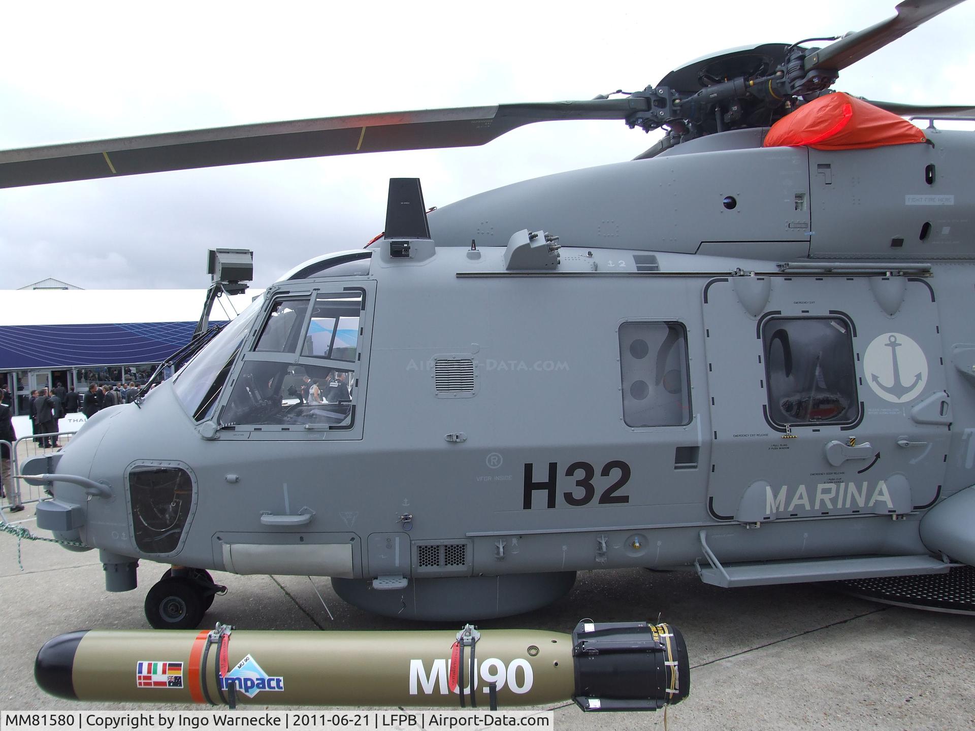 MM81580, NHI NH-90 NFH Caiman C/N 1033, NHI NH90 NFH of the Marina Militare Italiana at the Aerosalon 2011, Paris