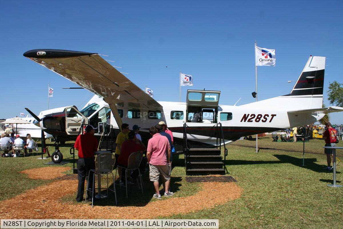 N28ST, Cessna 208B Grand Caravan C/N 208B2212, Cessna 208B Caravan
