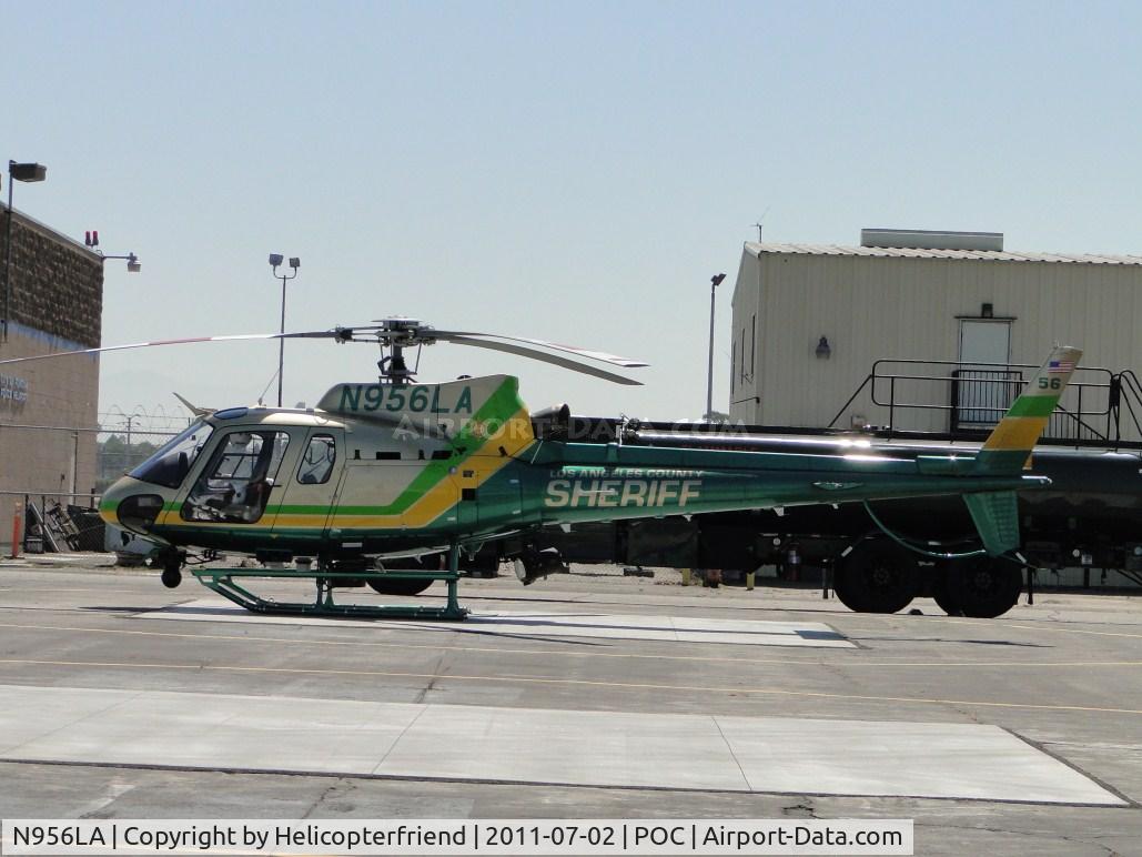 N956LA, 2010 Eurocopter AS-350B-2 Ecureuil Ecureuil C/N 7047, Parked on the southeast LA County helipad