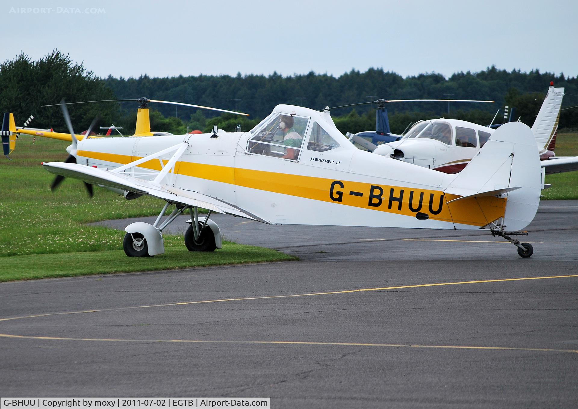 G-BHUU, 1980 Piper PA-25-235 Pawnee C/N 25-8056035, Pawnee glider tug at Wycombe Air Park
