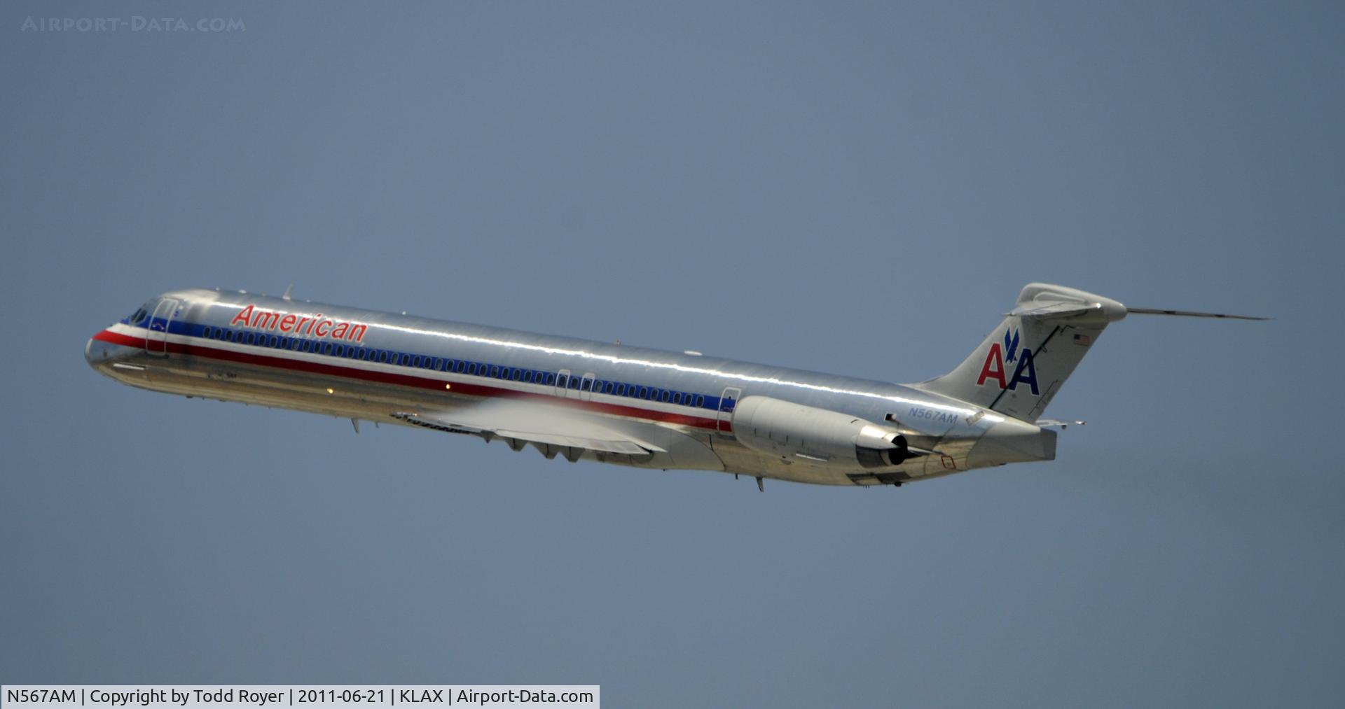 N567AM, 1992 McDonnell Douglas MD-83 (DC-9-83) C/N 53293, Departing LAX