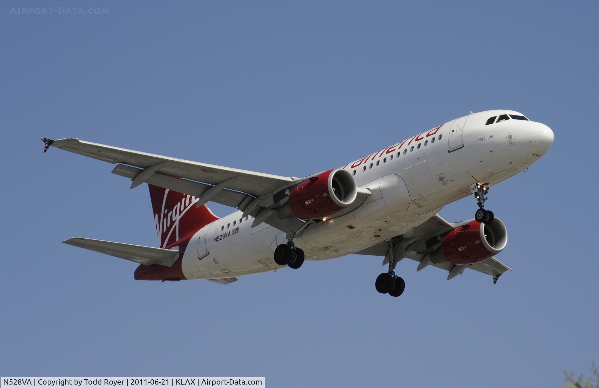 N528VA, 2008 Airbus A319-112 C/N 3445, Landing at LAX