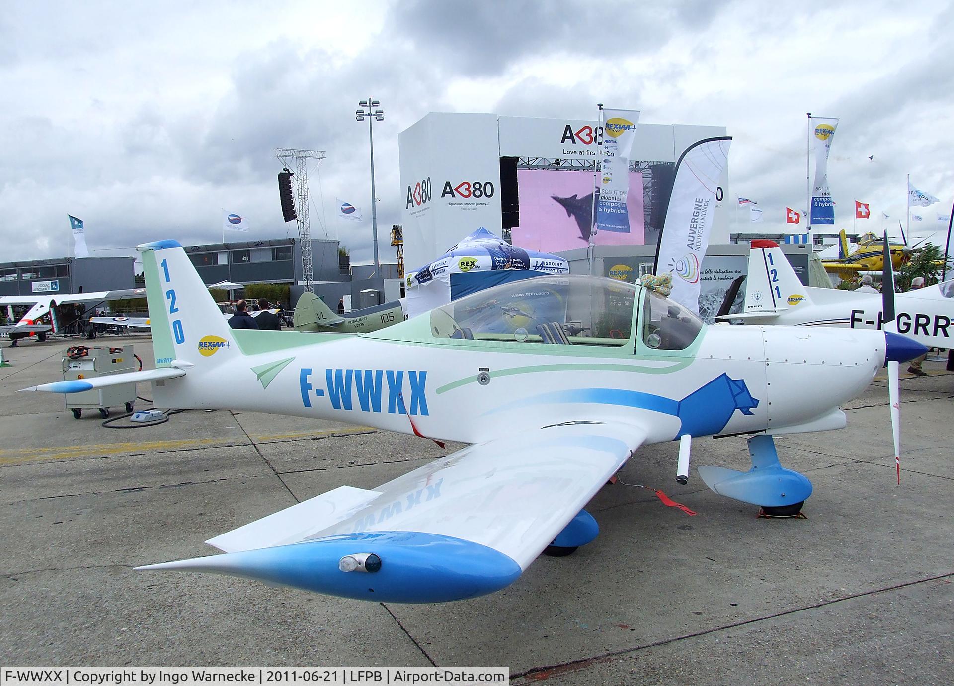 F-WWXX, Issoire APM 30 Lion C/N 1, Issoire Aviation APM-30 Lion at the Aerosalon 2011, Paris