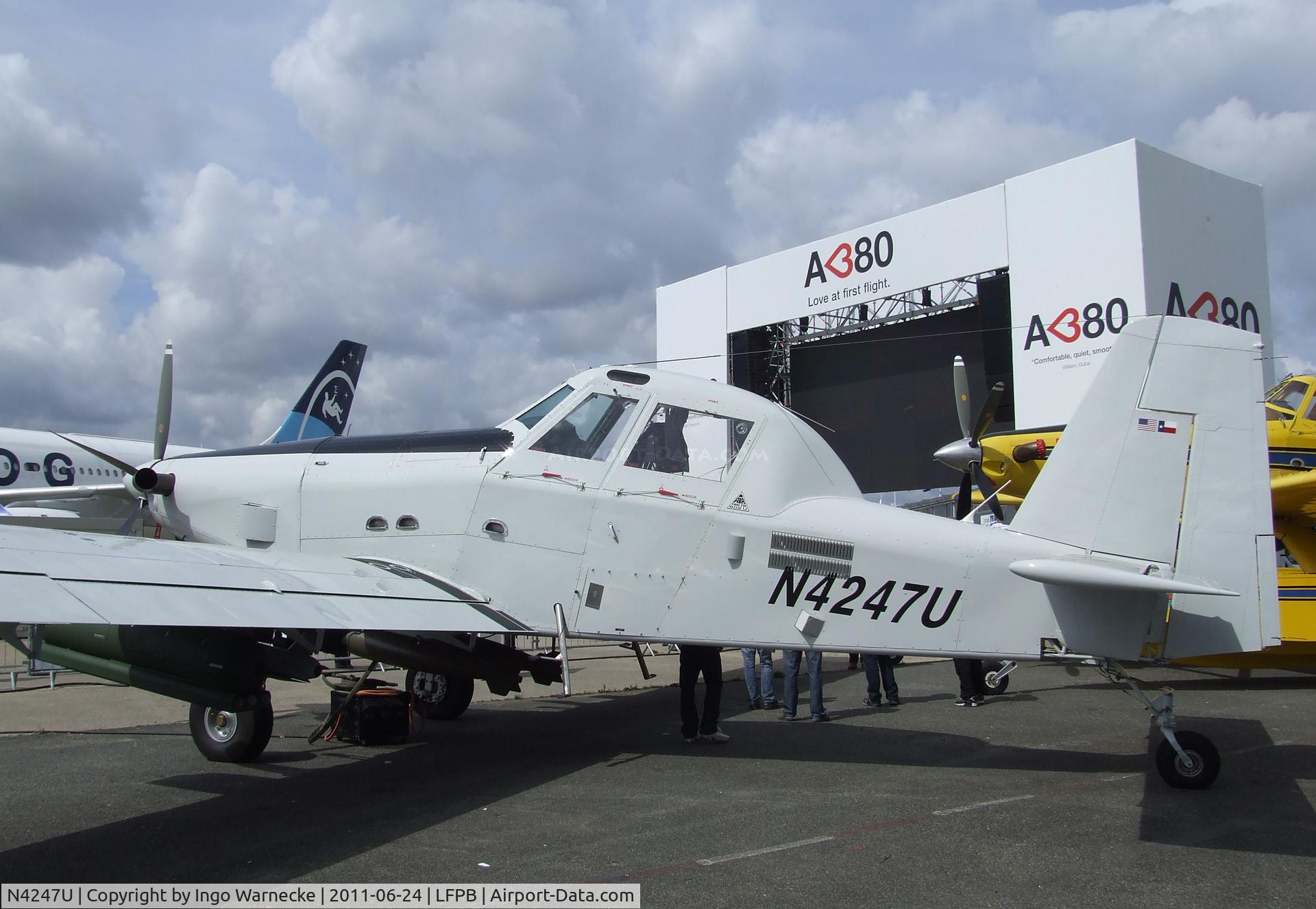 N4247U, Air Tractor AT-802 C/N 802-4001, Air Tractor AT-802U at the Aerosalon 2011, Paris