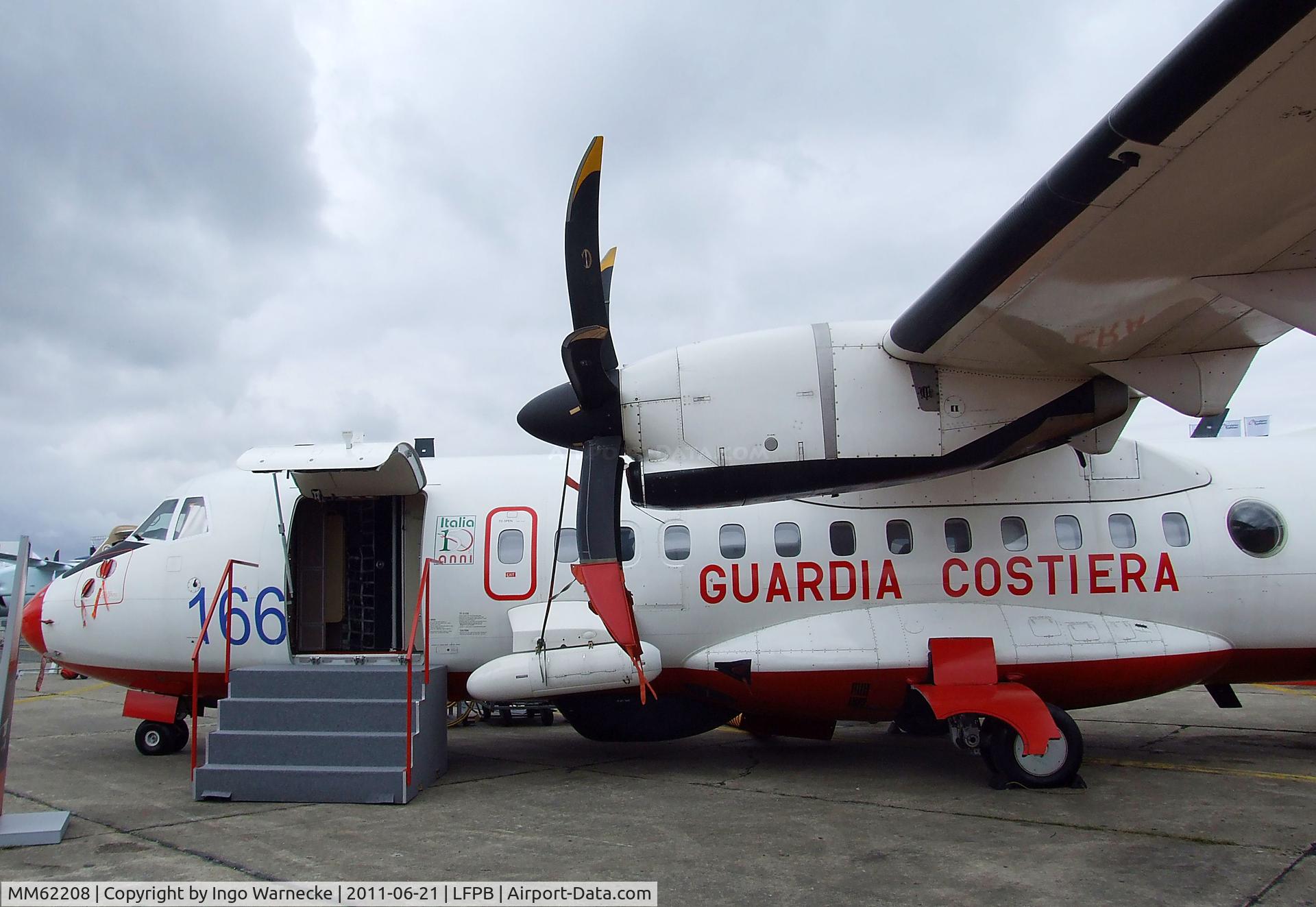 MM62208, 2001 ATR 42-500 C/N 615, ATR 42-500 MP of the Guardia Costiera Italiana at the Aerosalon 2011, Paris