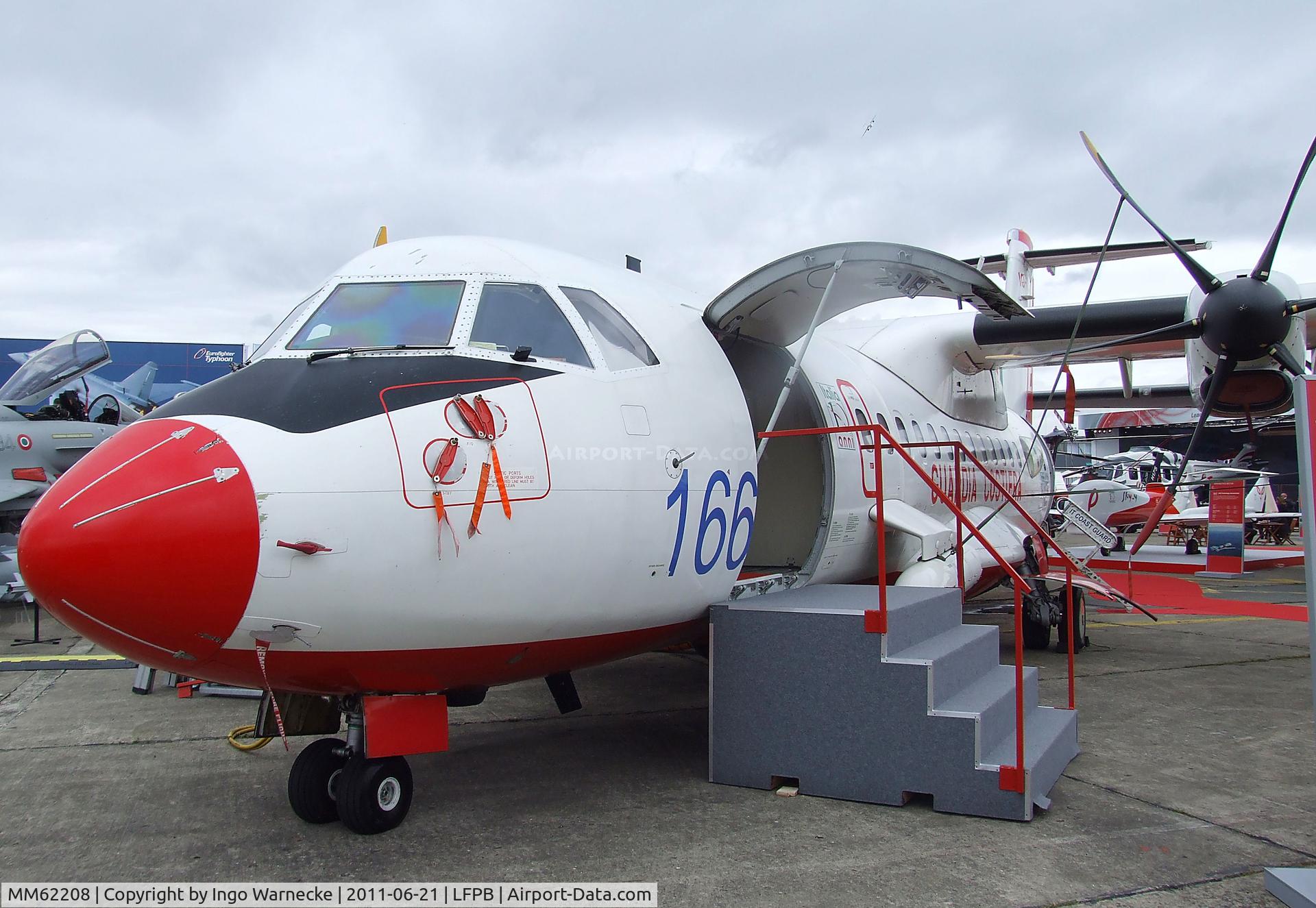 MM62208, 2001 ATR 42-500 C/N 615, ATR 42-500 MP of the Guardia Costiera Italiana at the Aerosalon 2011, Paris