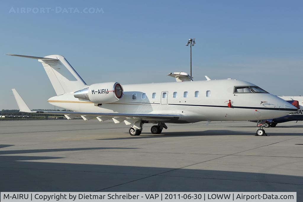 M-AIRU, 2009 Bombardier Challenger 605 (CL-600-2B16) C/N 5824, CL600