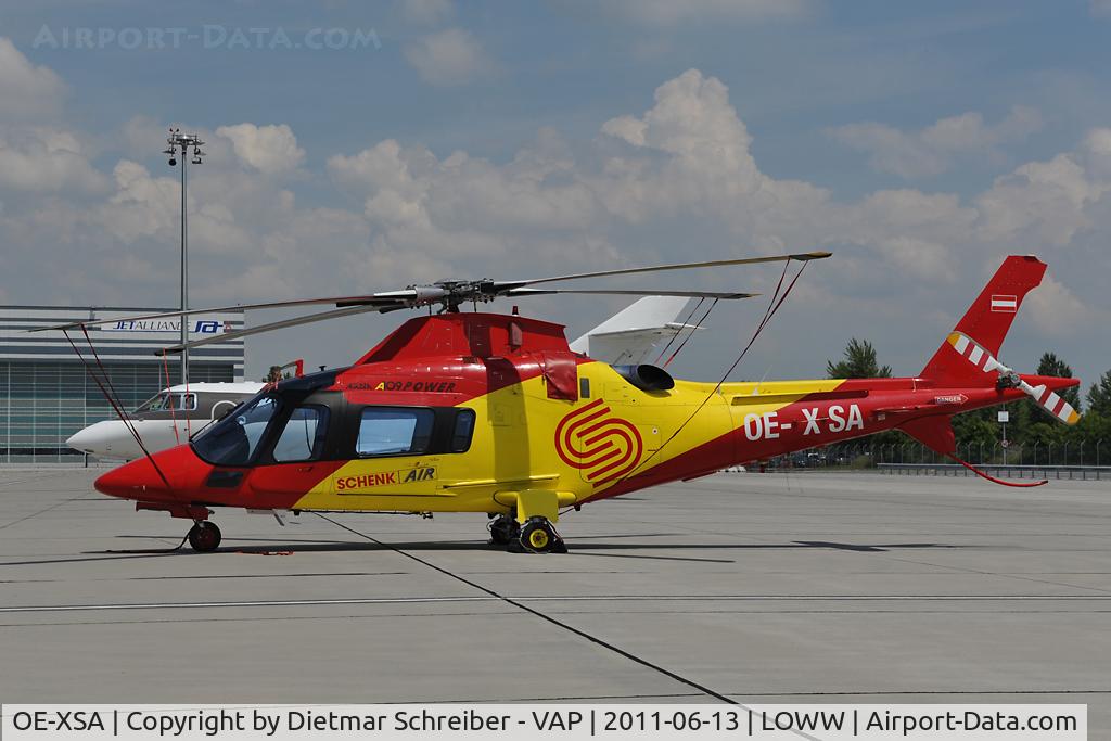 OE-XSA, 2000 Agusta A-109E Power C/N 11100, Agusta 109