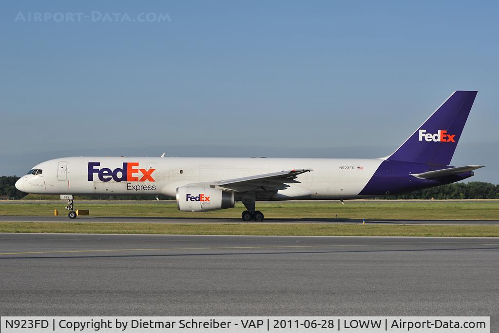 N923FD, 1992 Boeing 757-204 C/N 26266, Fedex Boeing 757-200