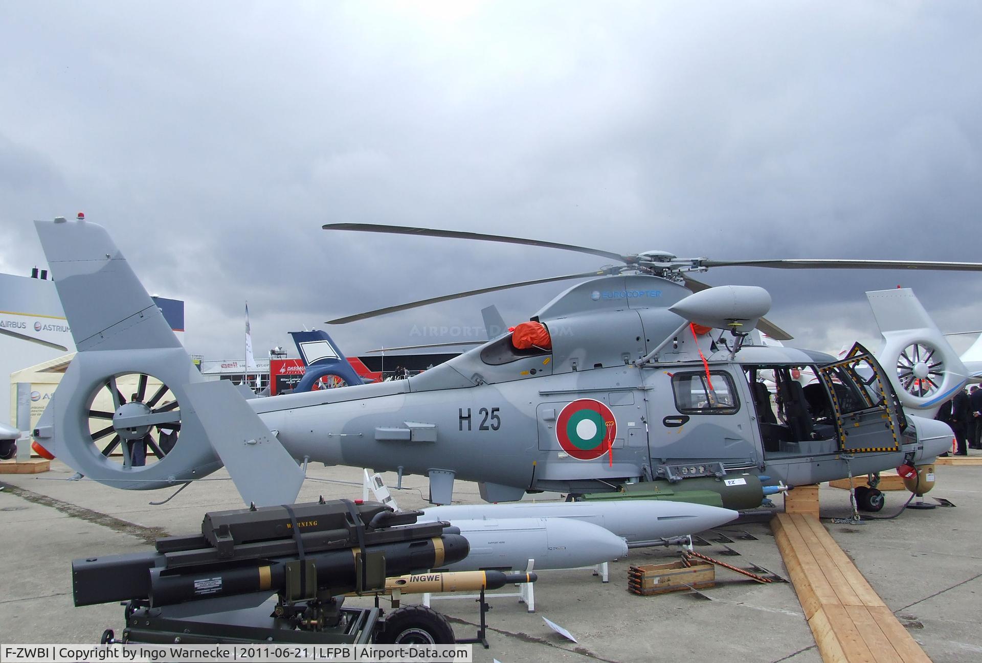 F-ZWBI, Eurocopter AS-565MB Panther C/N 6866, Eurocopter AS.565MB Panther in the colours of the bulgarian navy at the Aerosalon 2011, Paris