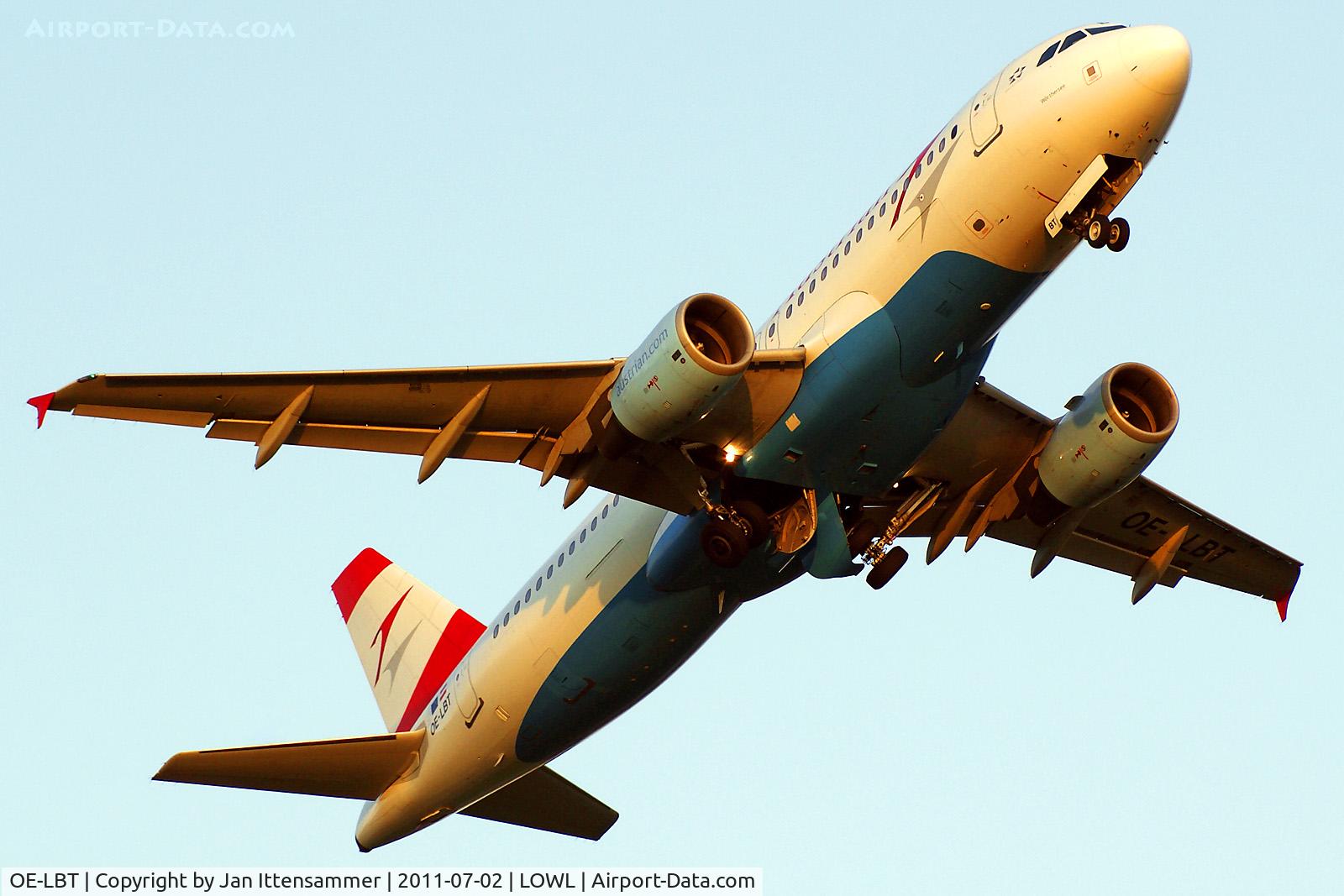 OE-LBT, 2000 Airbus A320-214 C/N 1387, OE-LBT @ LOWO