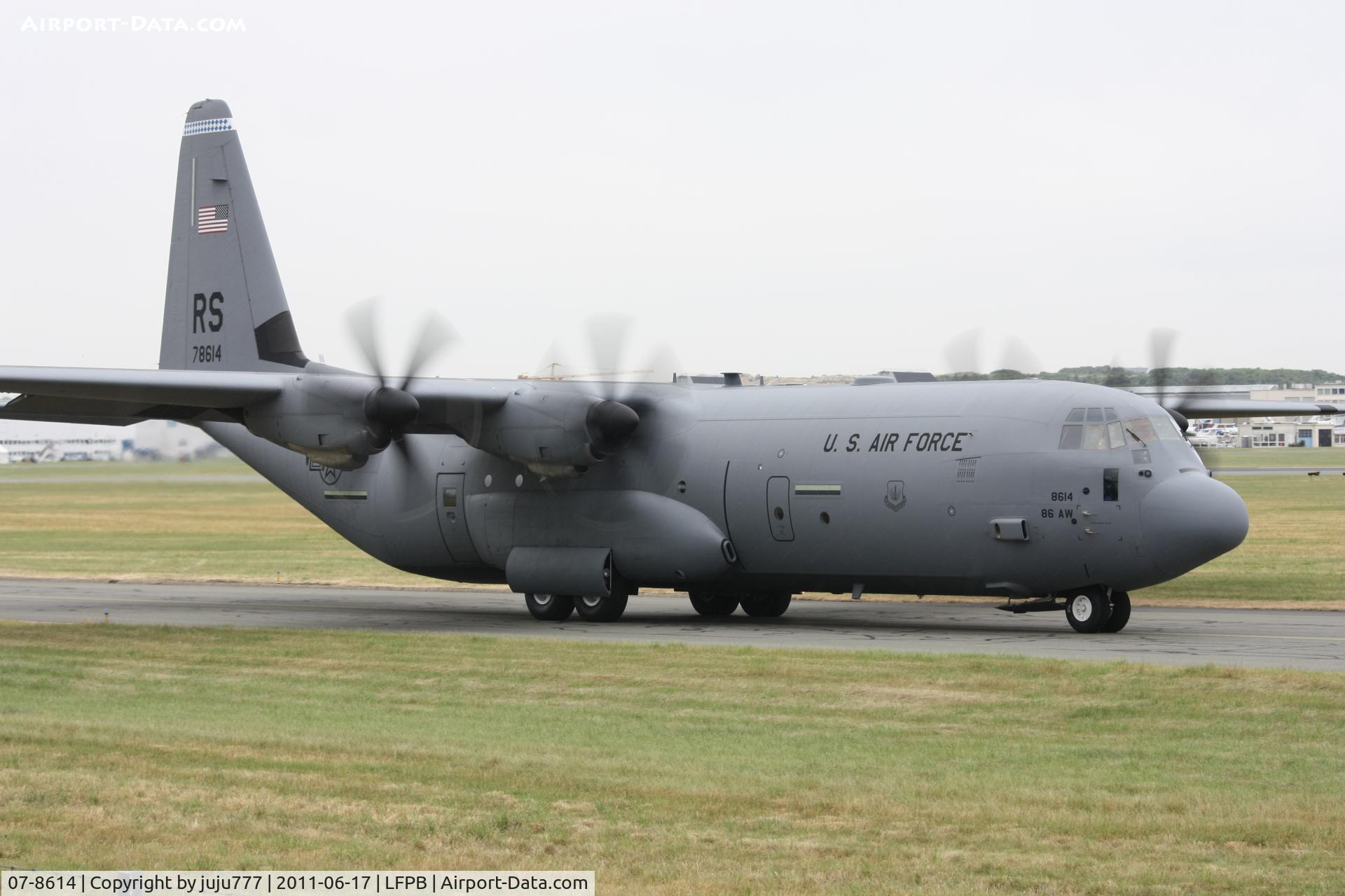 07-8614, 2010 Lockheed Martin C-130J-30 Super Hercules C/N 382-5625, on training for SIAE 2011