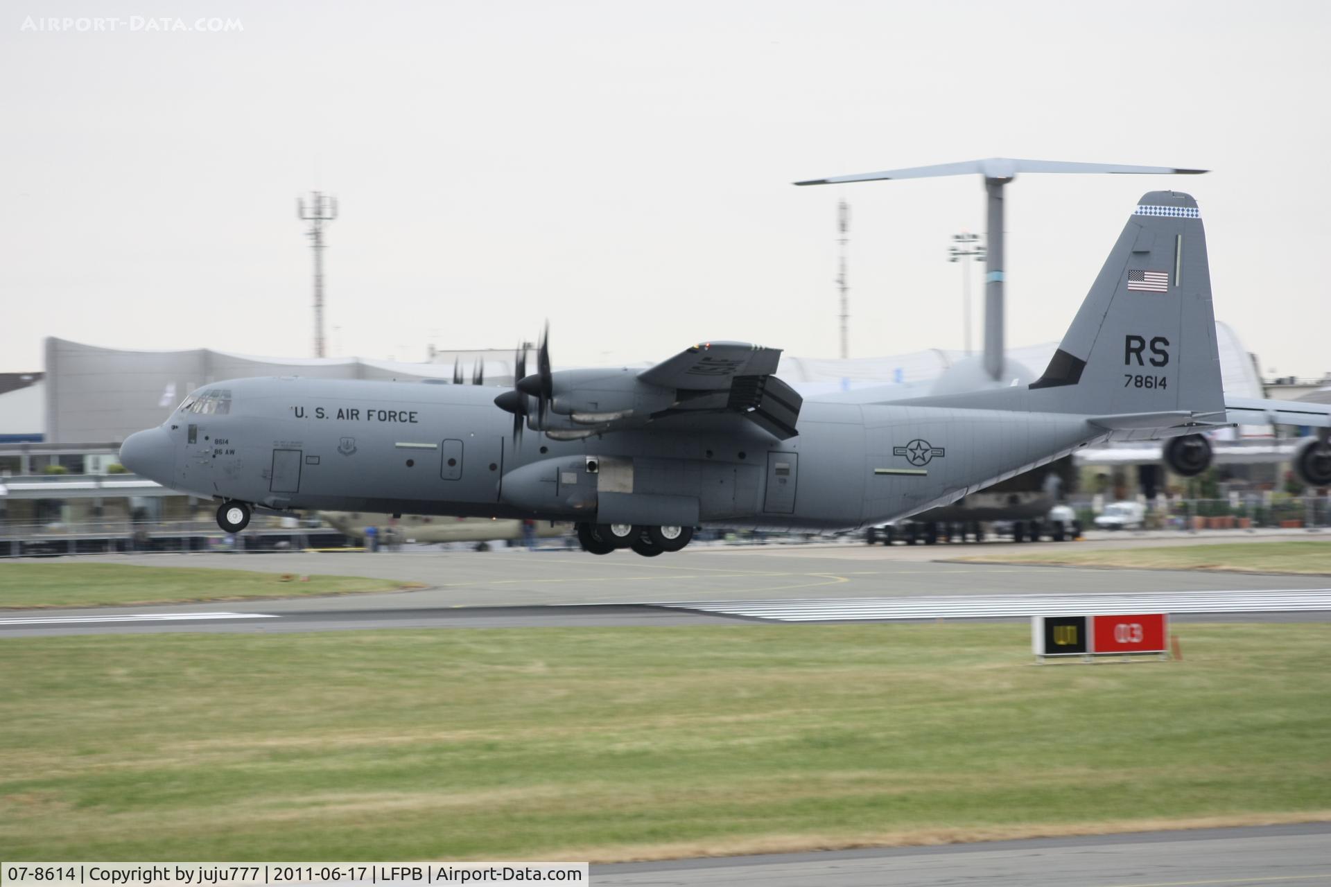 07-8614, 2010 Lockheed Martin C-130J-30 Super Hercules C/N 382-5625, on training for SIAE 2011