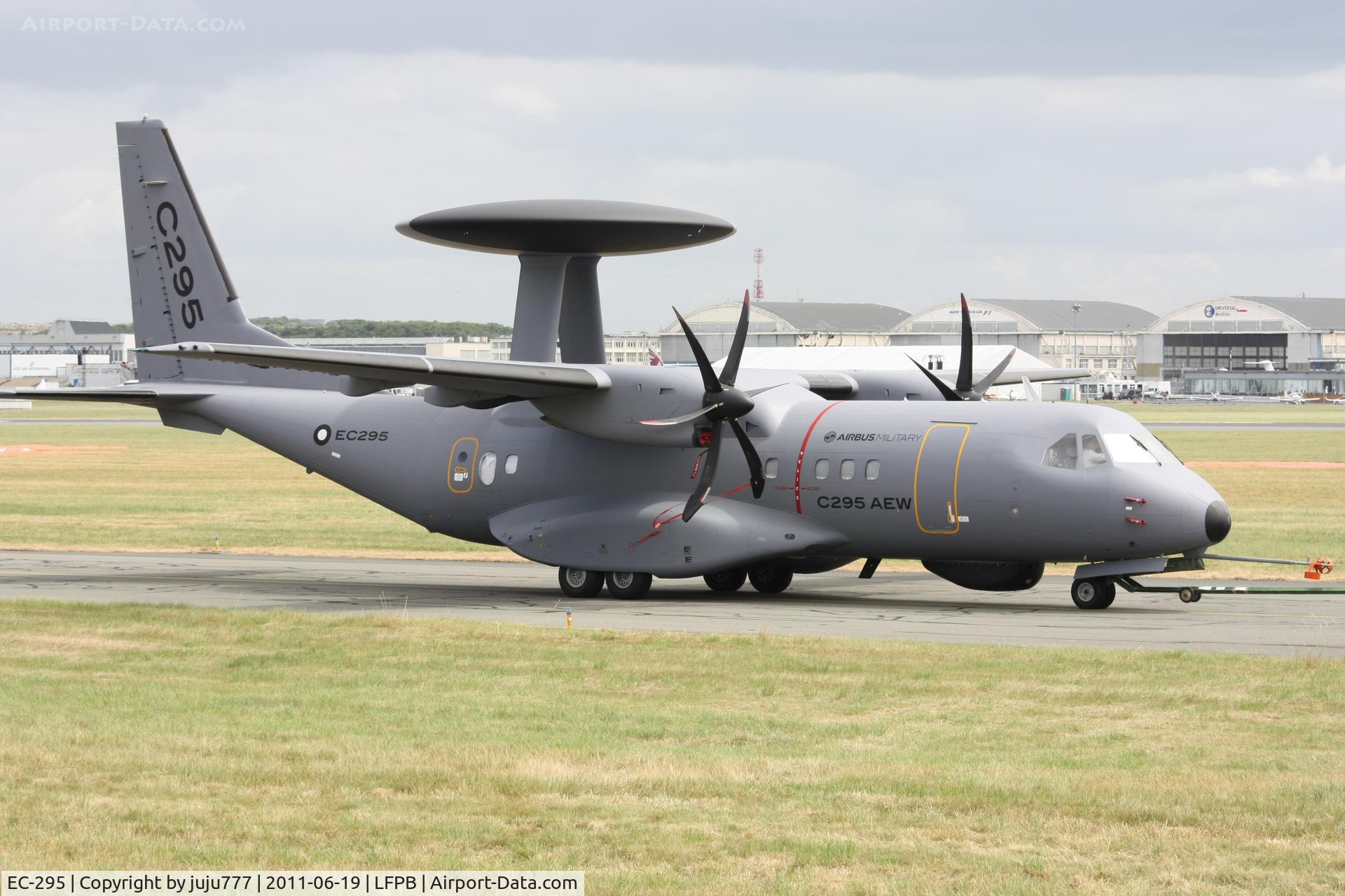 EC-295, 1997 CASA C-295M C/N P-001, on towing for SIAE 2011