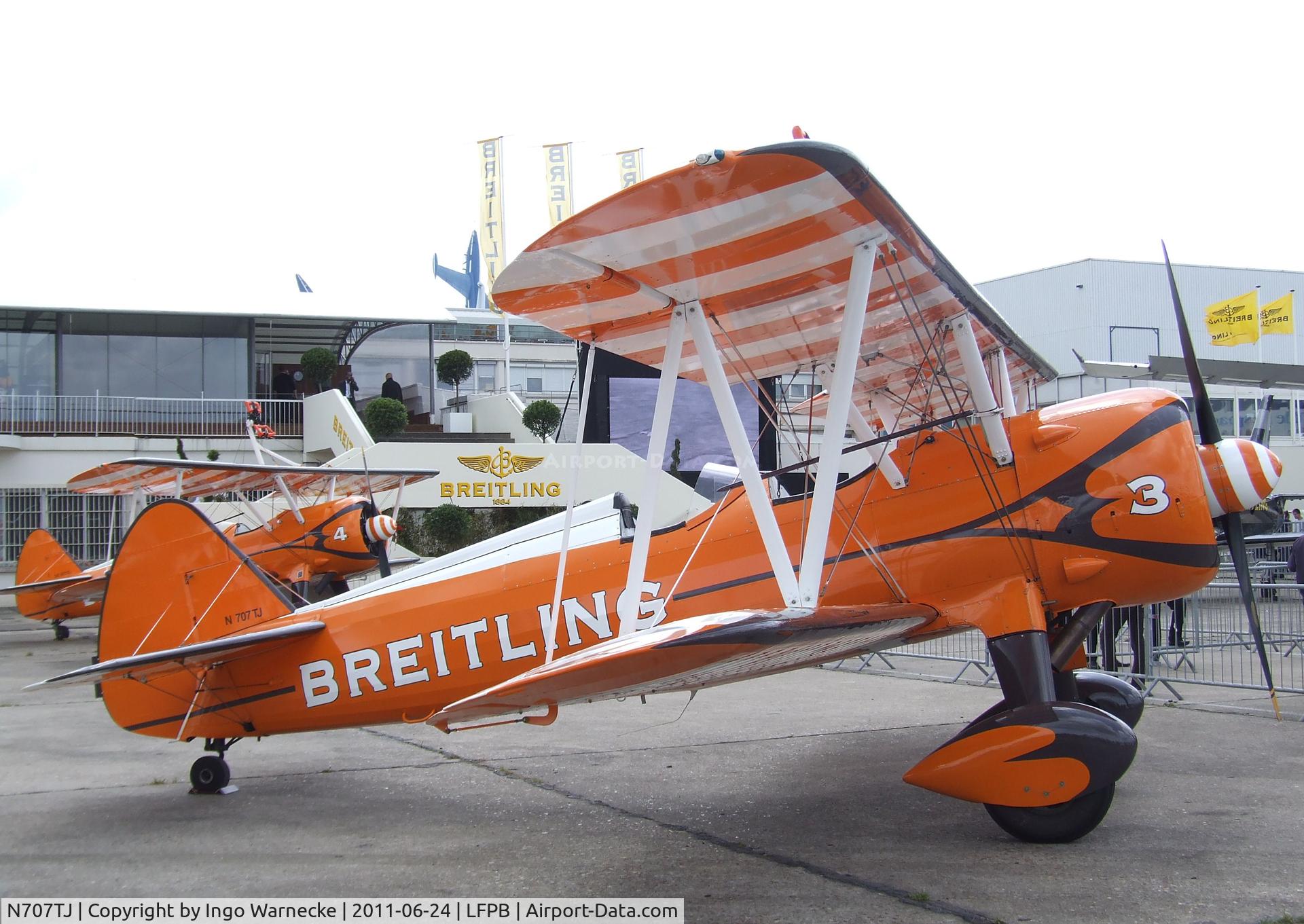 N707TJ, 1943 Boeing A75N1(PT17) C/N 75-950, Boeing A75N1 (Stearman PT-17) at the Aerosalon 2011, Paris