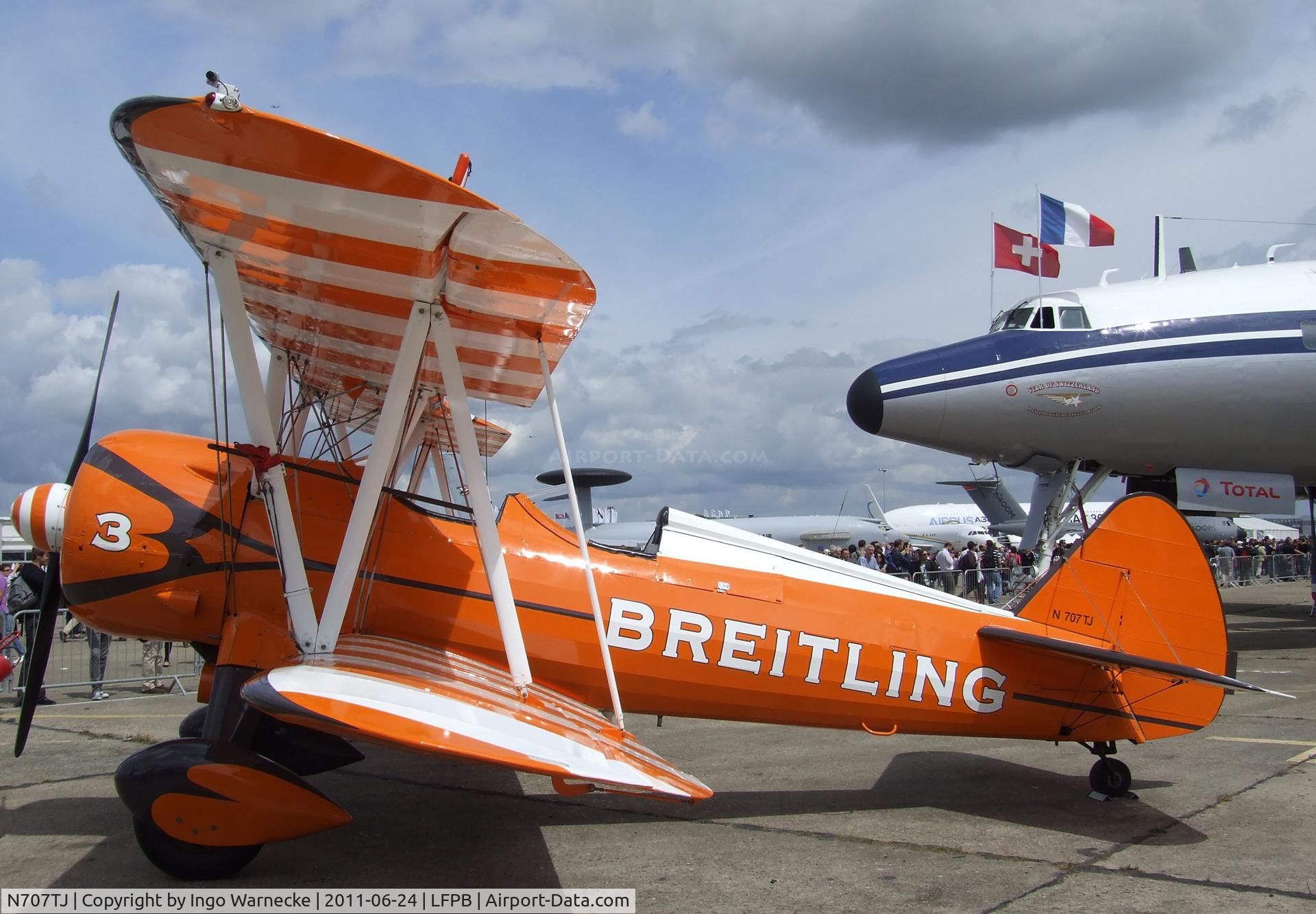 N707TJ, 1943 Boeing A75N1(PT17) C/N 75-950, Boeing A75N1 (Stearman PT-17) at the Aerosalon 2011, Paris