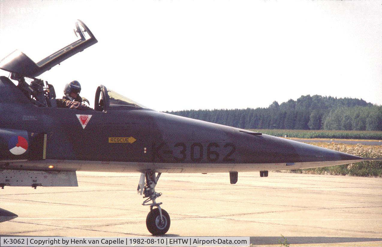 K-3062, 1971 Canadair NF-5A Freedom Fighter C/N 3062, NF-5A fighter-bomber of 313 sqn of the Royal Netherlands Air Force waiting for take off from Twente air base.