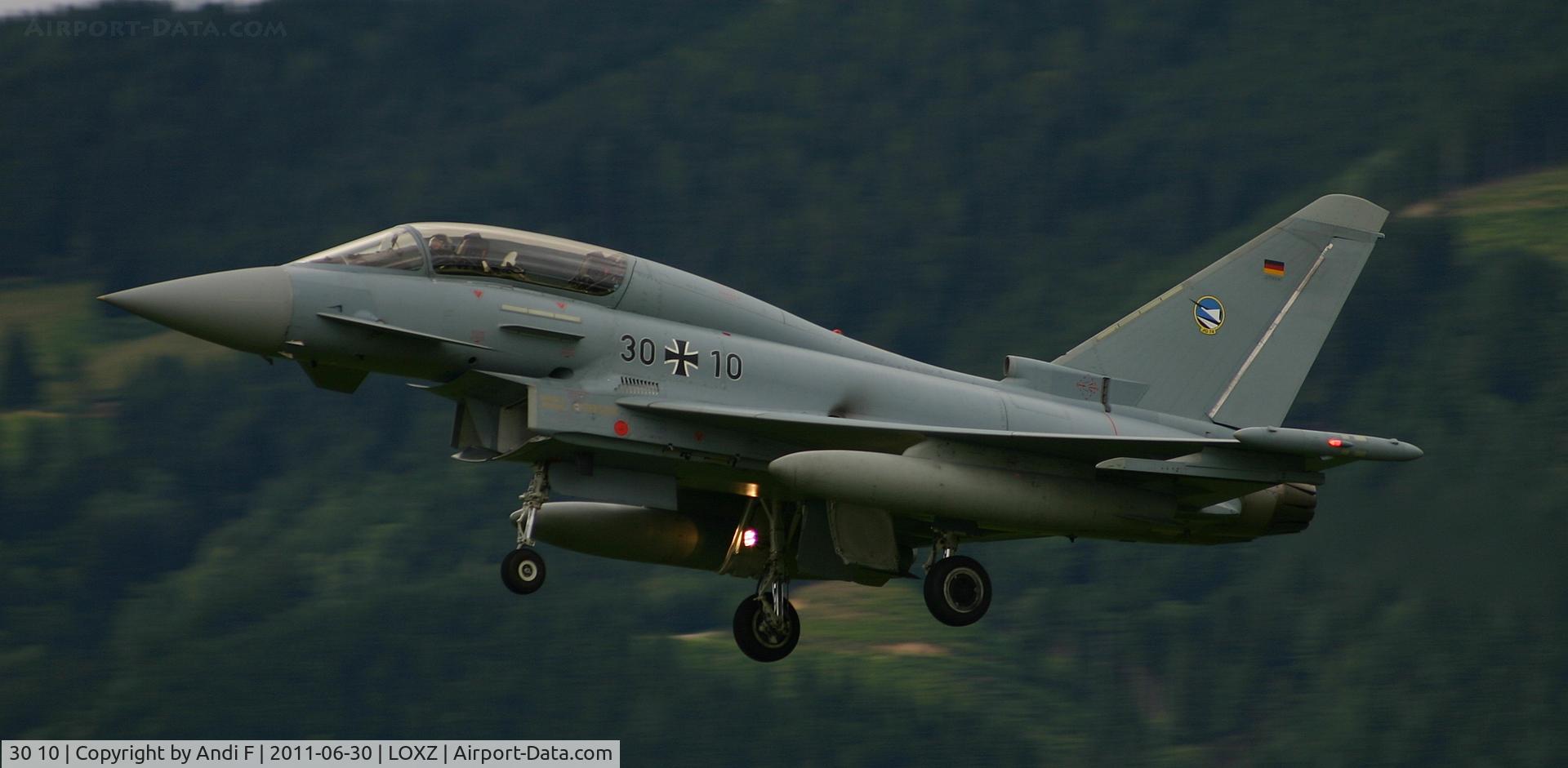 30 10, 2004 Eurofighter EF-2000 Typhoon T C/N GT006, German Eurofighter at Airpower11