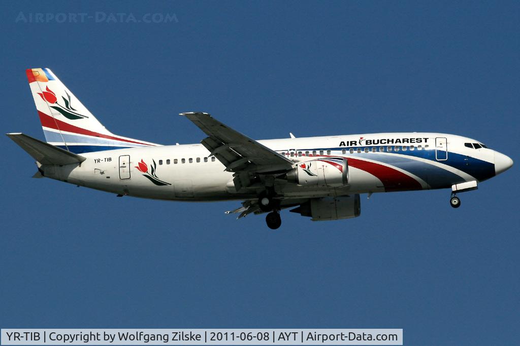 YR-TIB, 1995 Boeing 737-3L9 C/N 27924, visitor