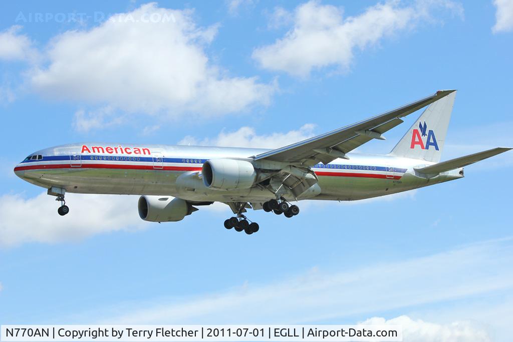 N770AN, 1999 Boeing 777-223 C/N 29578, 1999 Boeing 777-223, c/n: 29578 of American Airlines at Heathrow