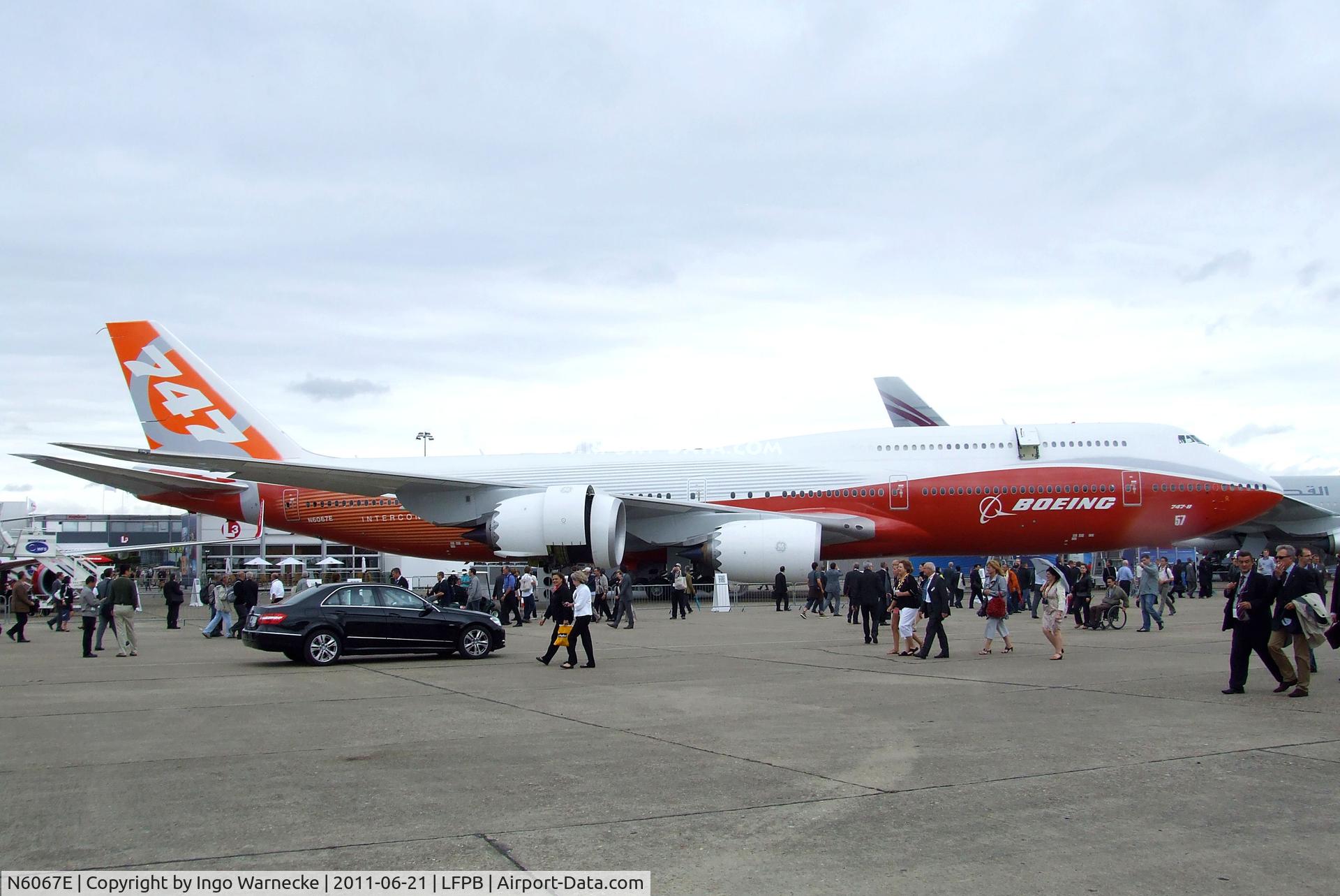 N6067E, 2011 Boeing 747-8JK BBJ C/N 38636, Boeing 747-8JK at the Aerosalon 2011, Paris