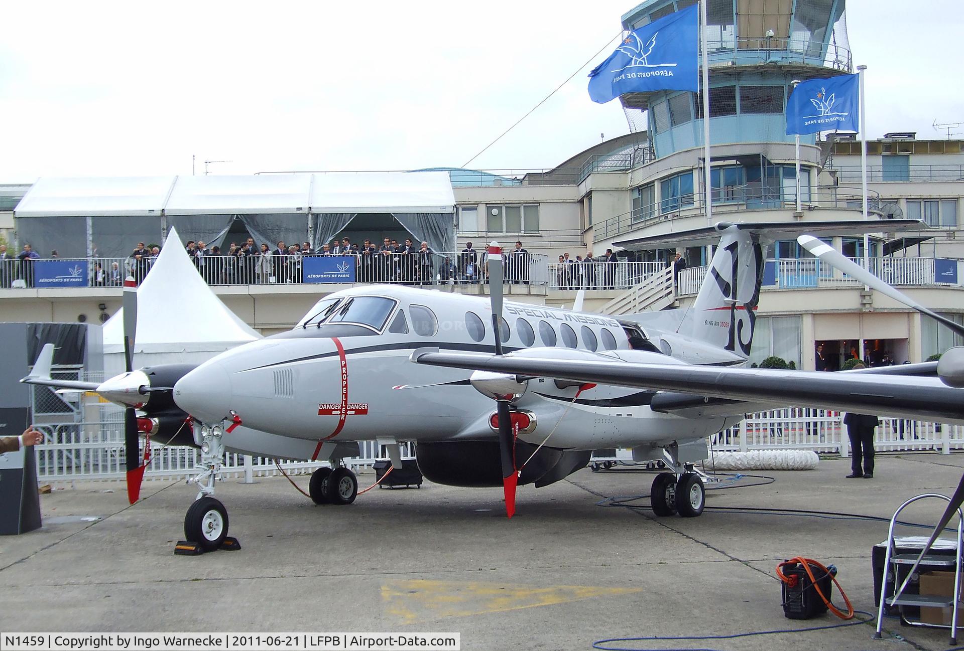 N1459, Hawker Beechcraft 350ER King Air (B300CER) C/N FL-667, Hawker Beechcraft B300 Super King Air 350ER Special Missions Demonstrator at the Aerosalon 2011, Paris