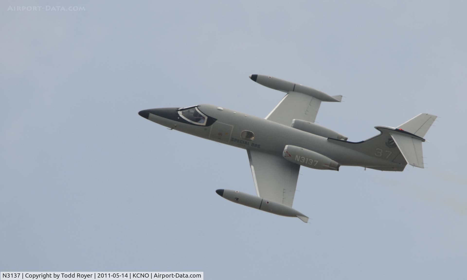 N3137, 1966 Learjet 24 C/N 123, Performing at Chino